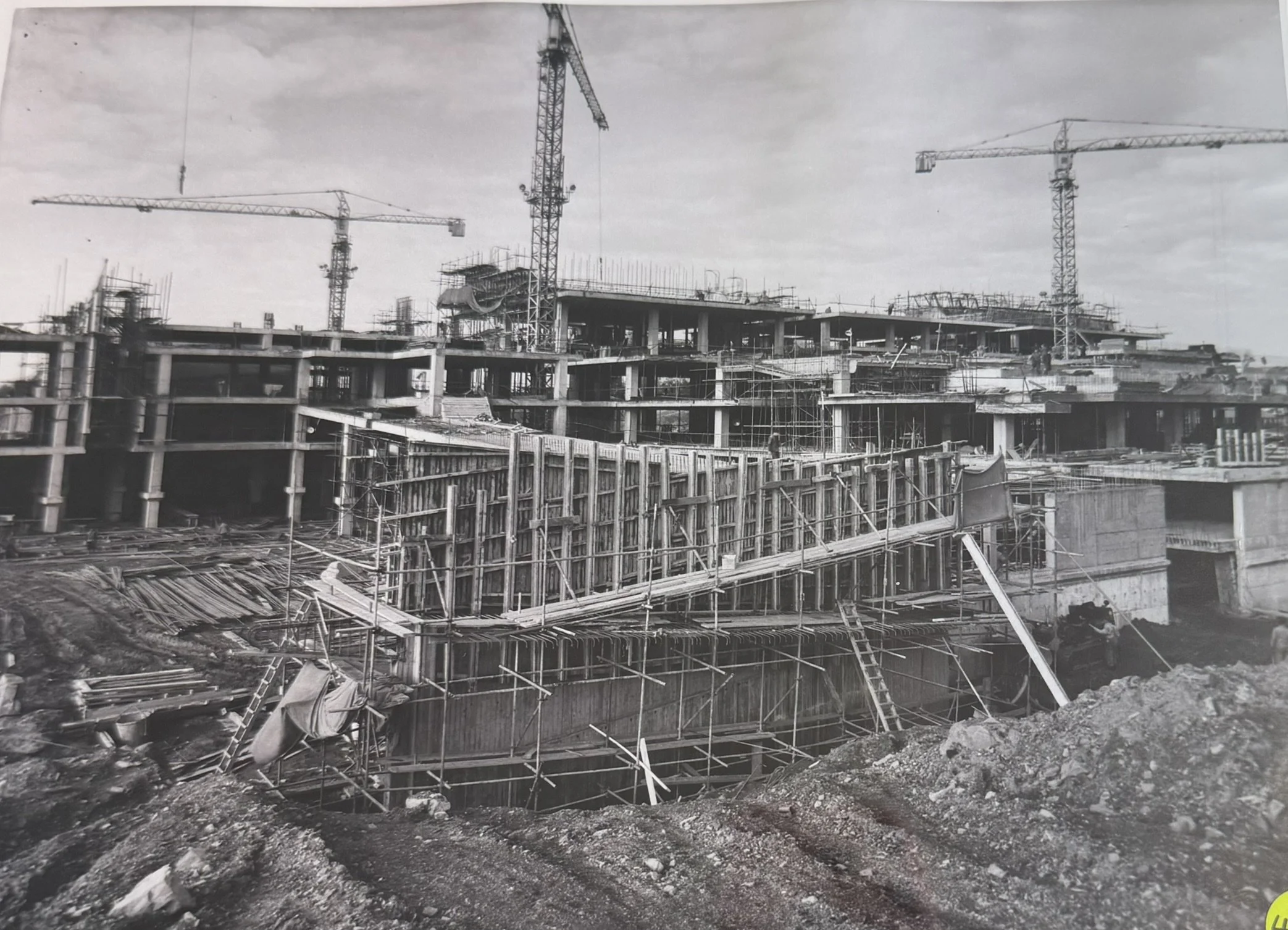 Photo from Cumbernauld Development Corporation collection, held by North Lanarkshire Council Archives