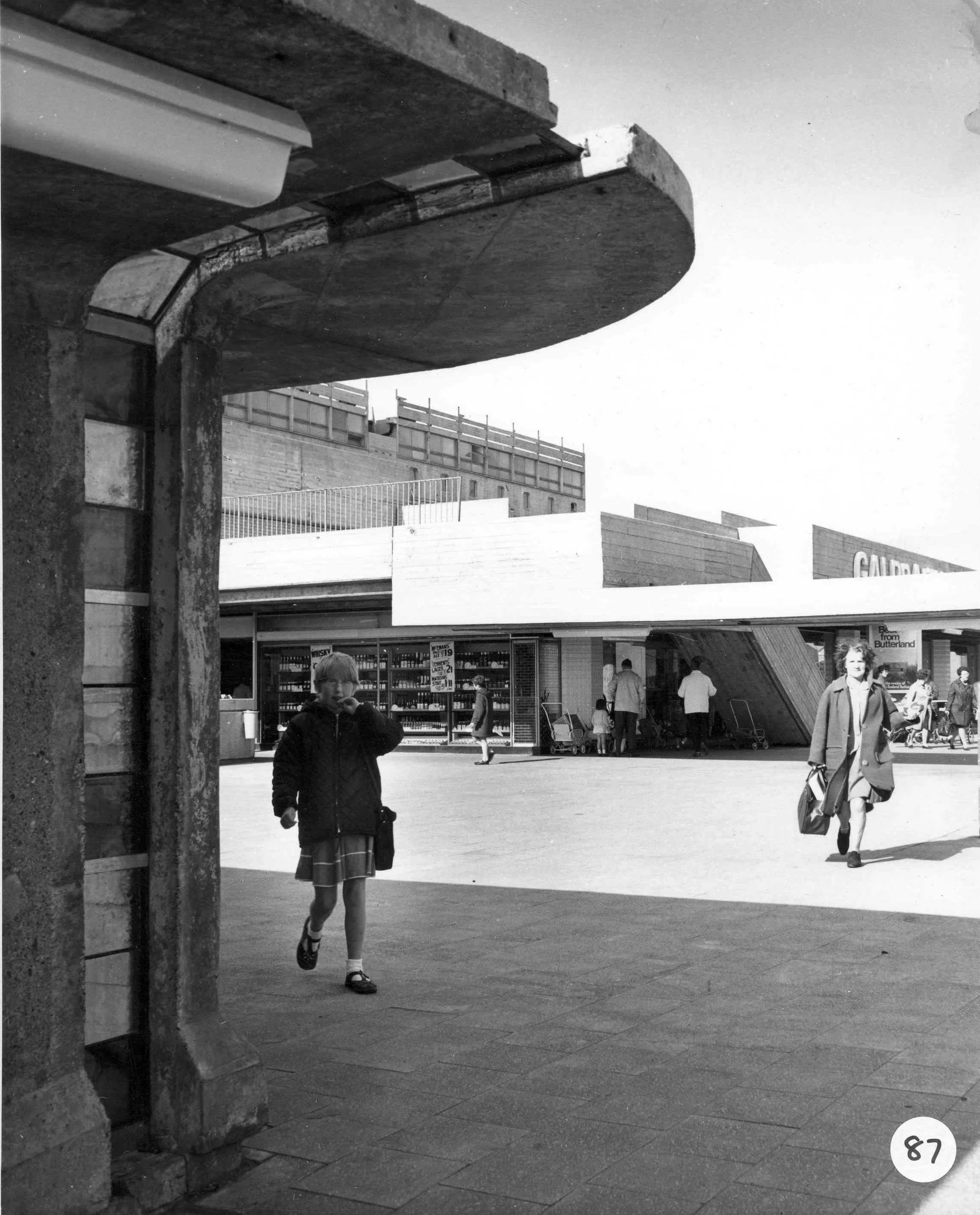 Galbraith's Supermarket. Photo taken from CDC Collection, held in NLC Archives.