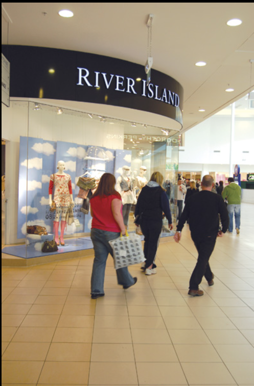 River Island in Antonine Centre 2011