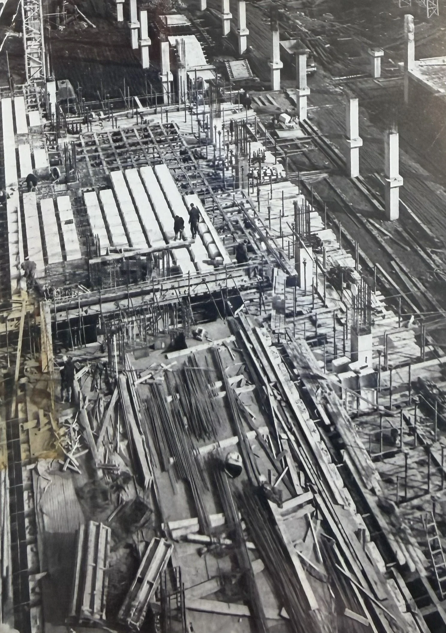 Photo from Cumbernauld Development Corporation collection, held by North Lanarkshire Council Archives