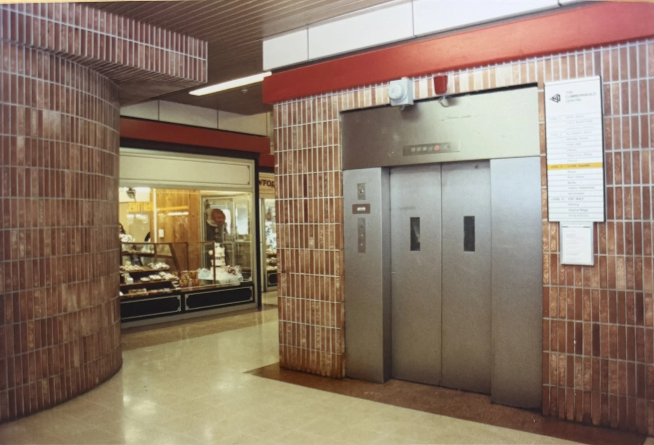 Lift in the shopping mall of Phase One/Two