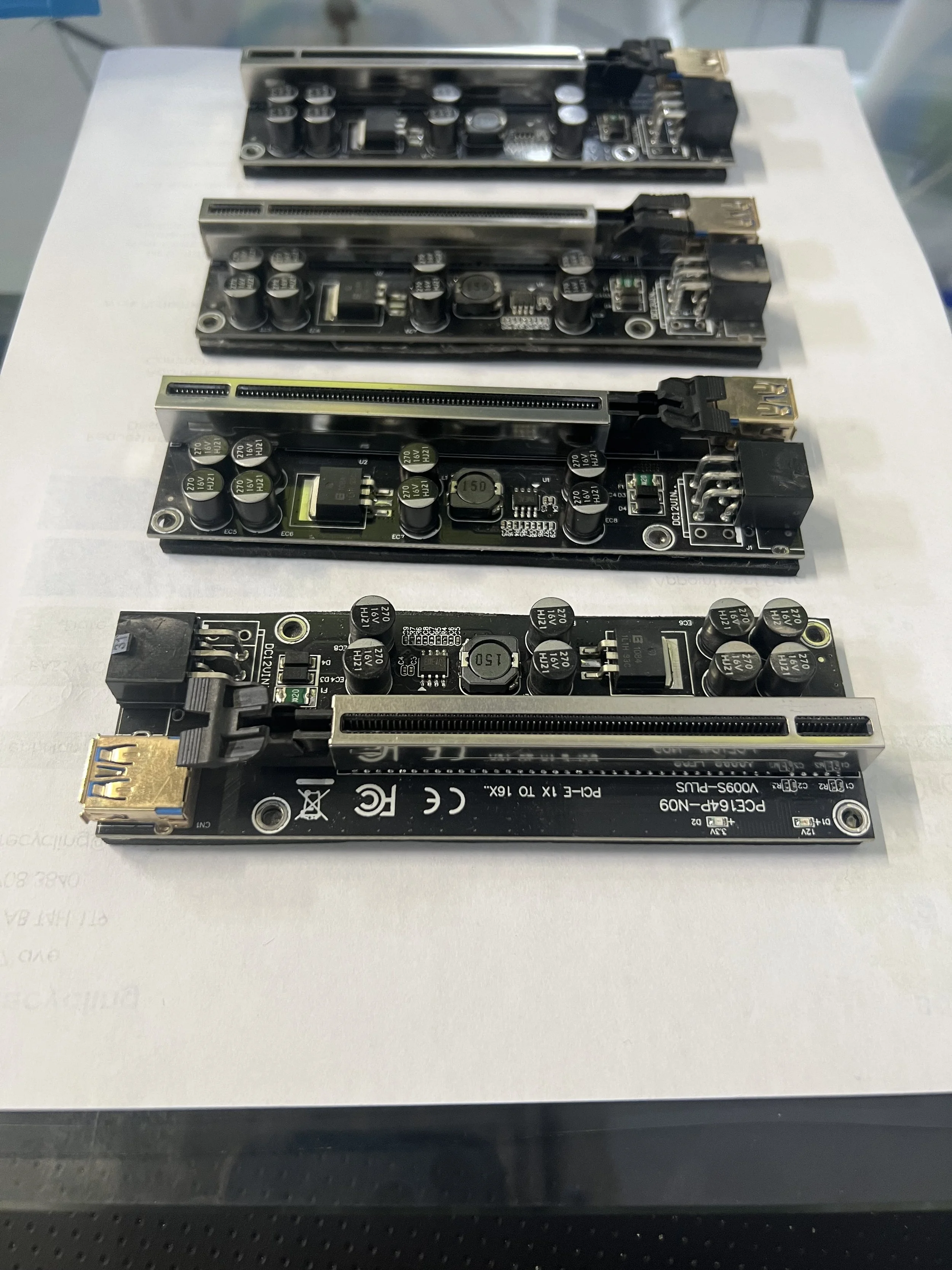 PCE164P-N09 V009S-PLUS PCI-E 1X to 16X Powered Riser Card