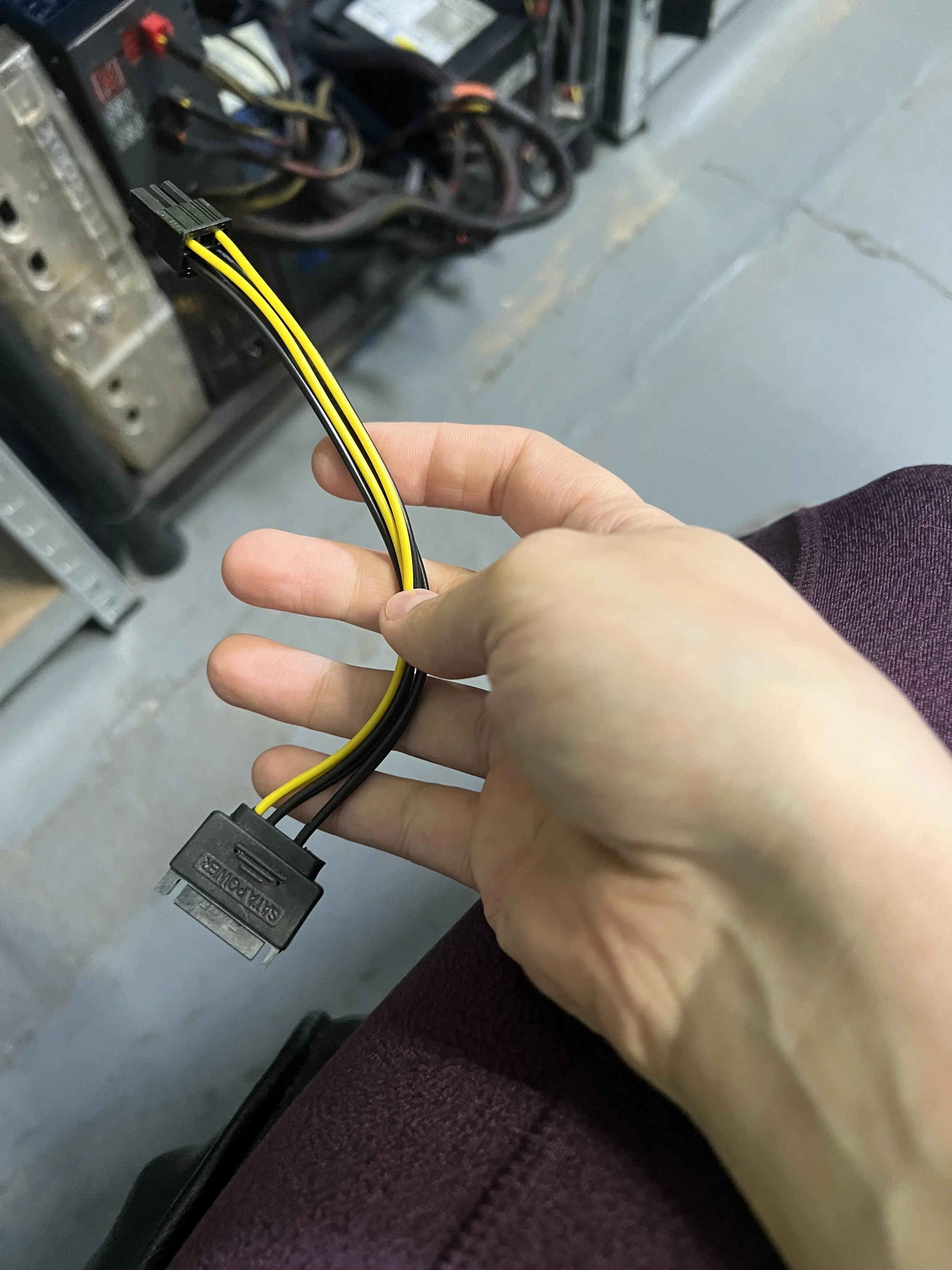 SATA Power to 6-Pin PCI Express (PCIe) Video Card Power Adapter Cable