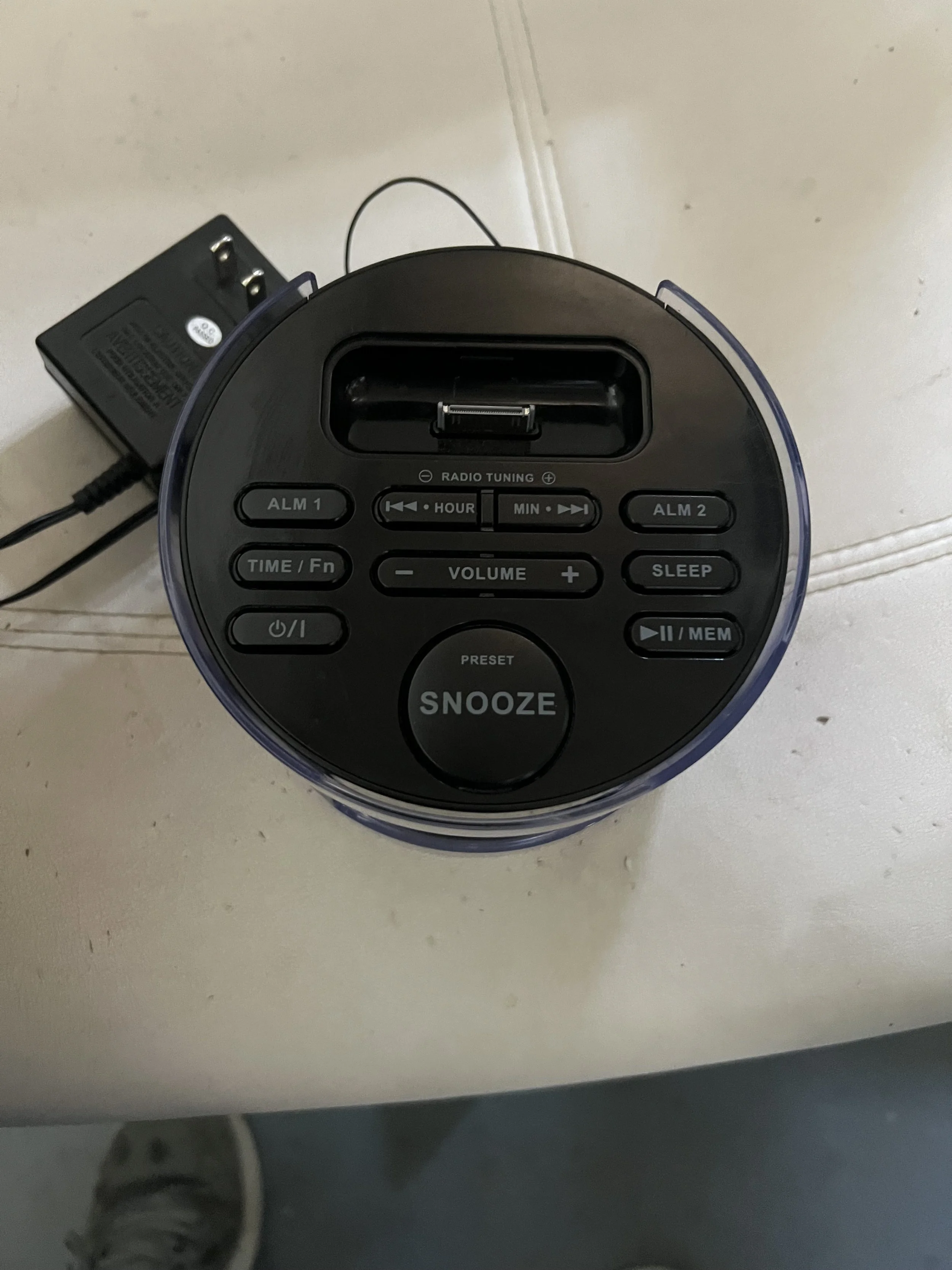 Venturer IP973 Dual Alarm Clock Radio