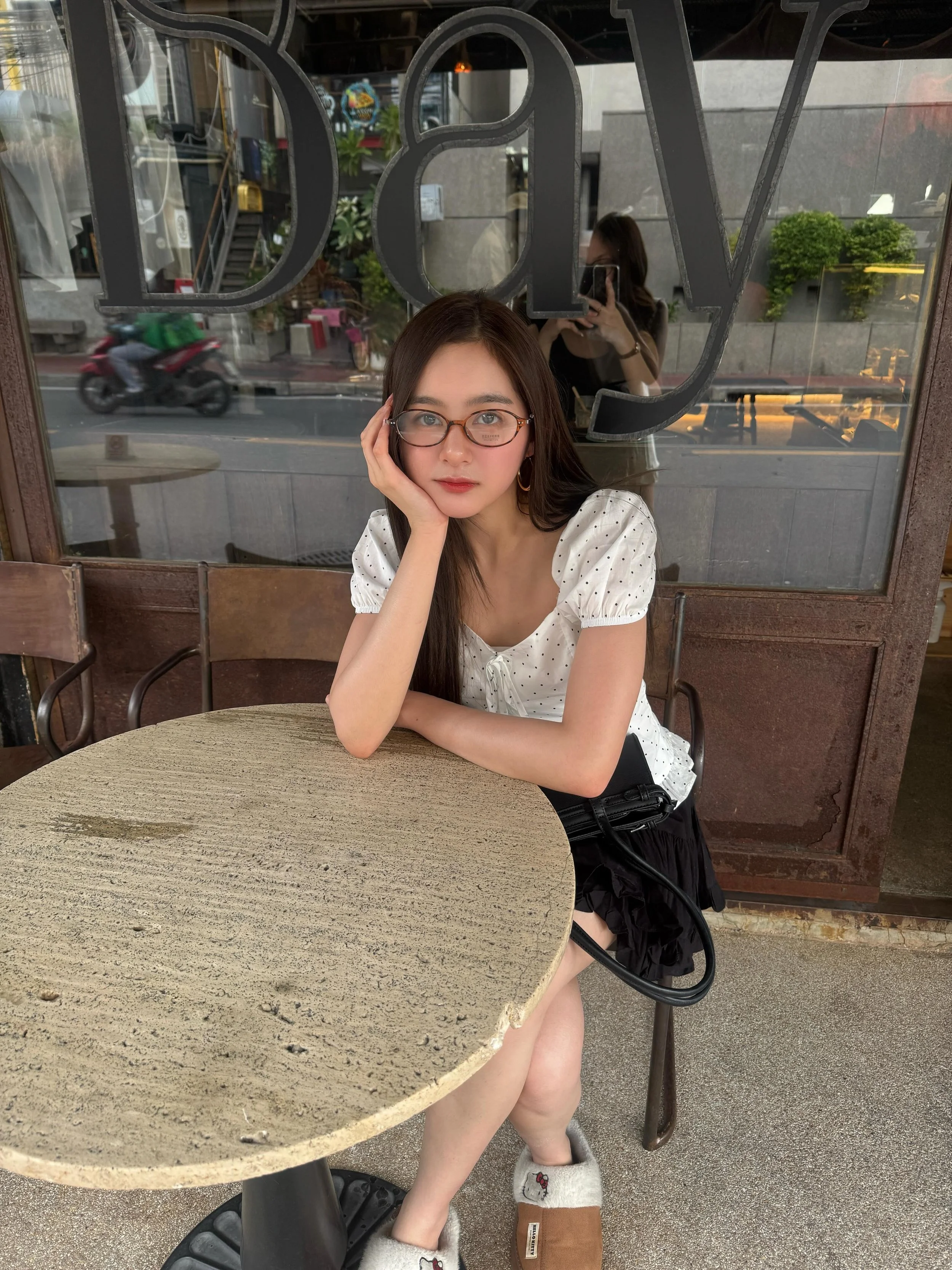 SnapInsta.to_702063999_18426353956122628_7468880856334174913_n.jpg