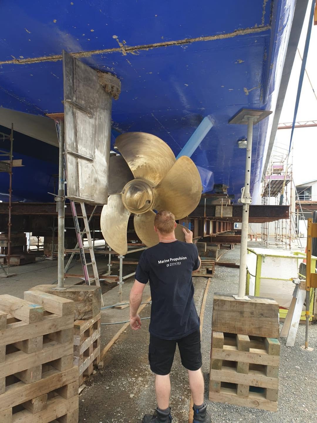 Bow & Stern Thrusters