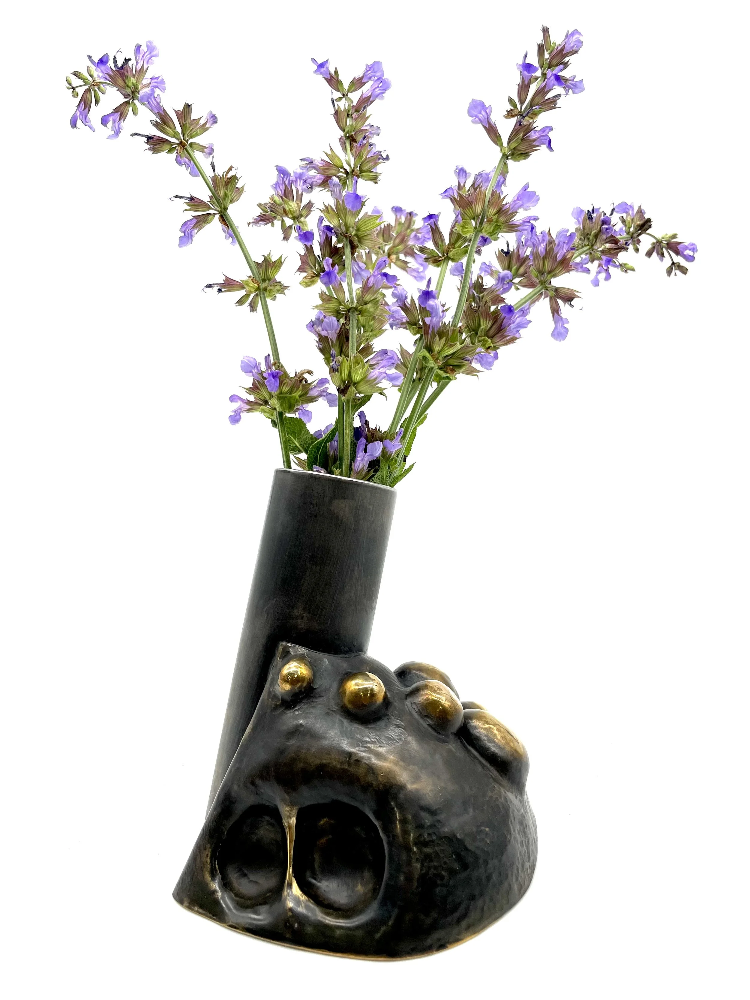 RED Predator Vase, small.jpeg