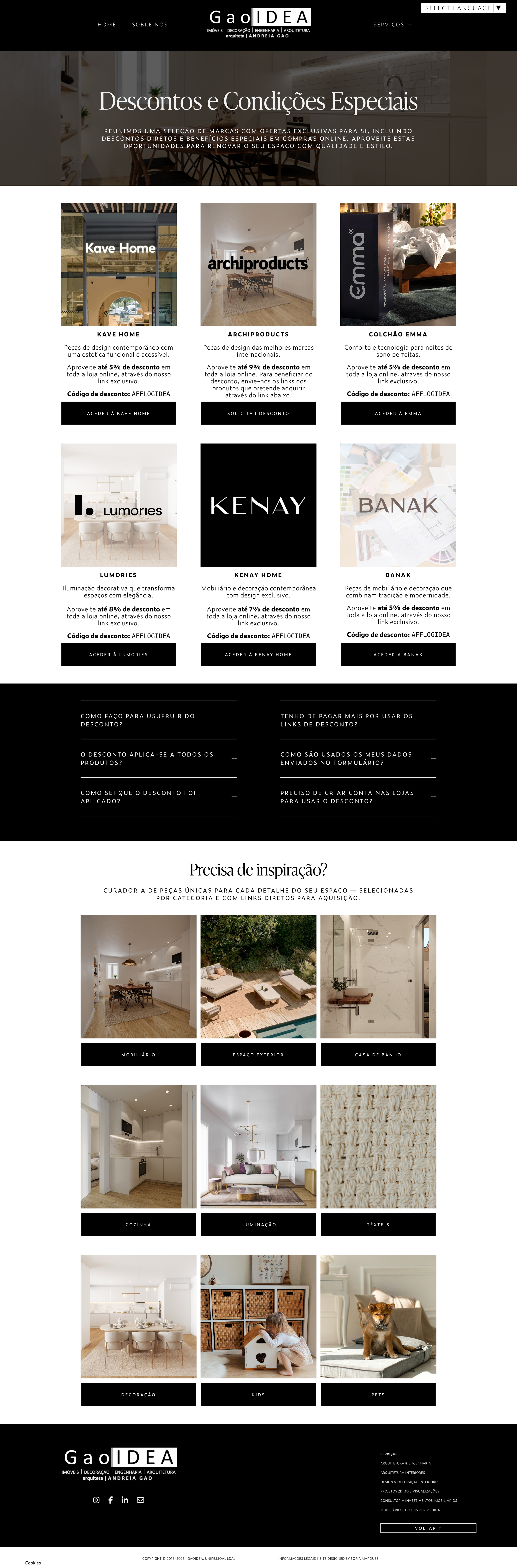 Página de site de uma loja de decoração com várias seções, incluindo descontos, inspirações e produtos de diferentes marcas, com fotos de ambientes internos e externos de residências, móveis, iluminação e texturas.