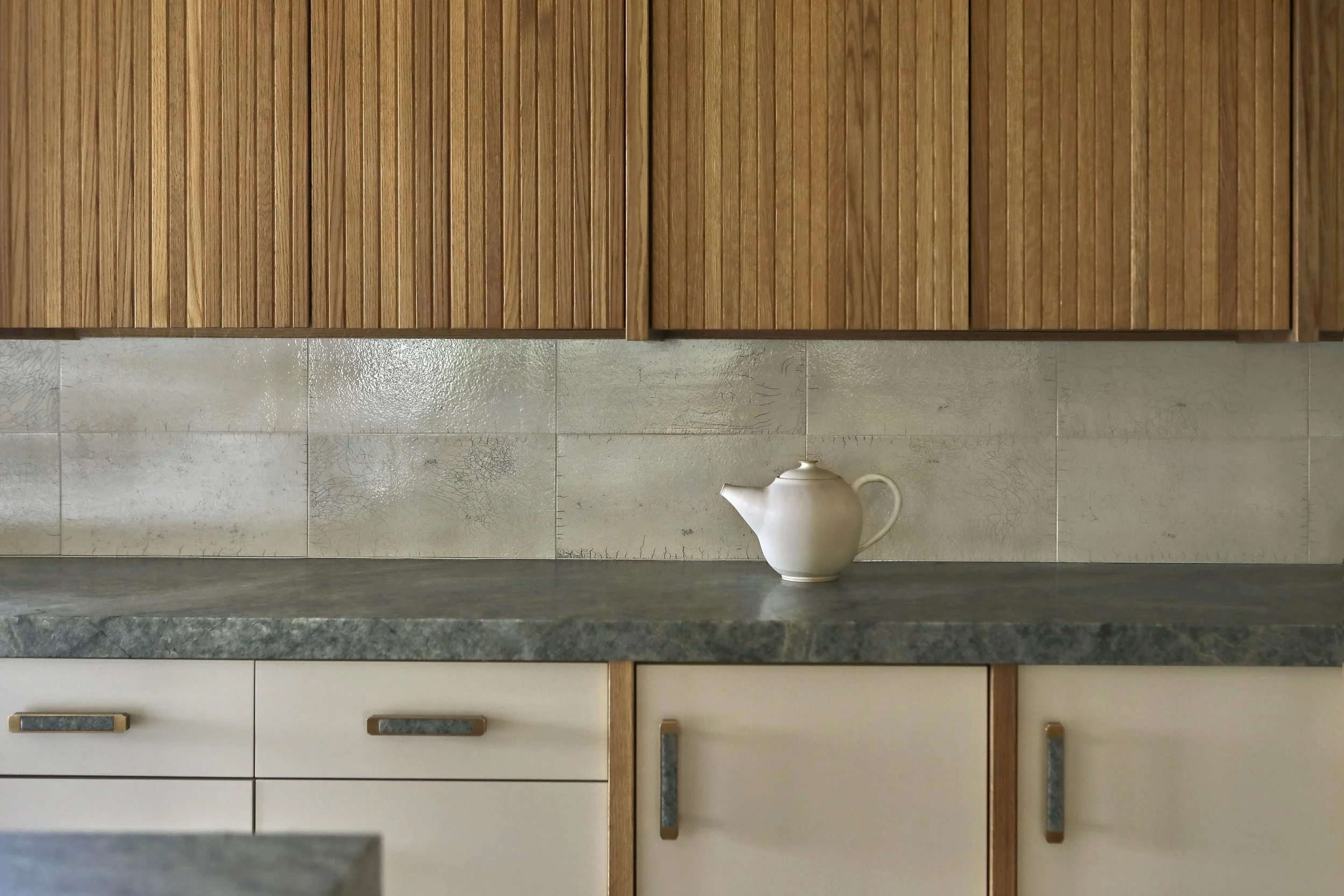 kitchen 02.jpg