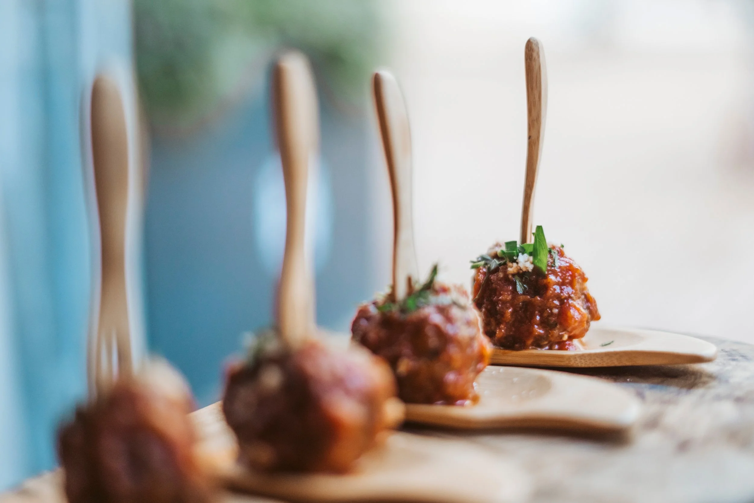gala and fundraiser catering, farm-to-table, seasonal / locally sourced catering, wine pairing.