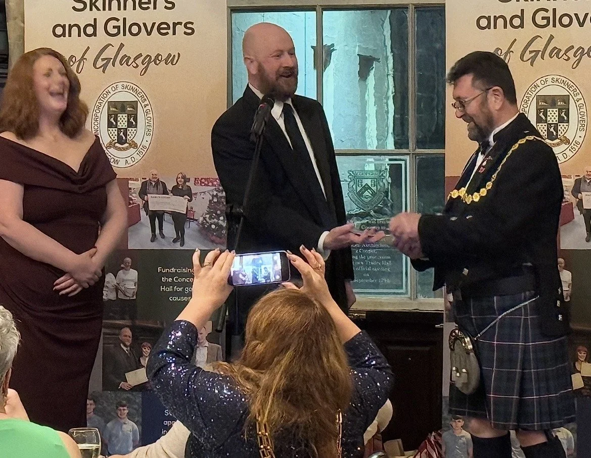 Steven Dick magician on stage in Glasgow