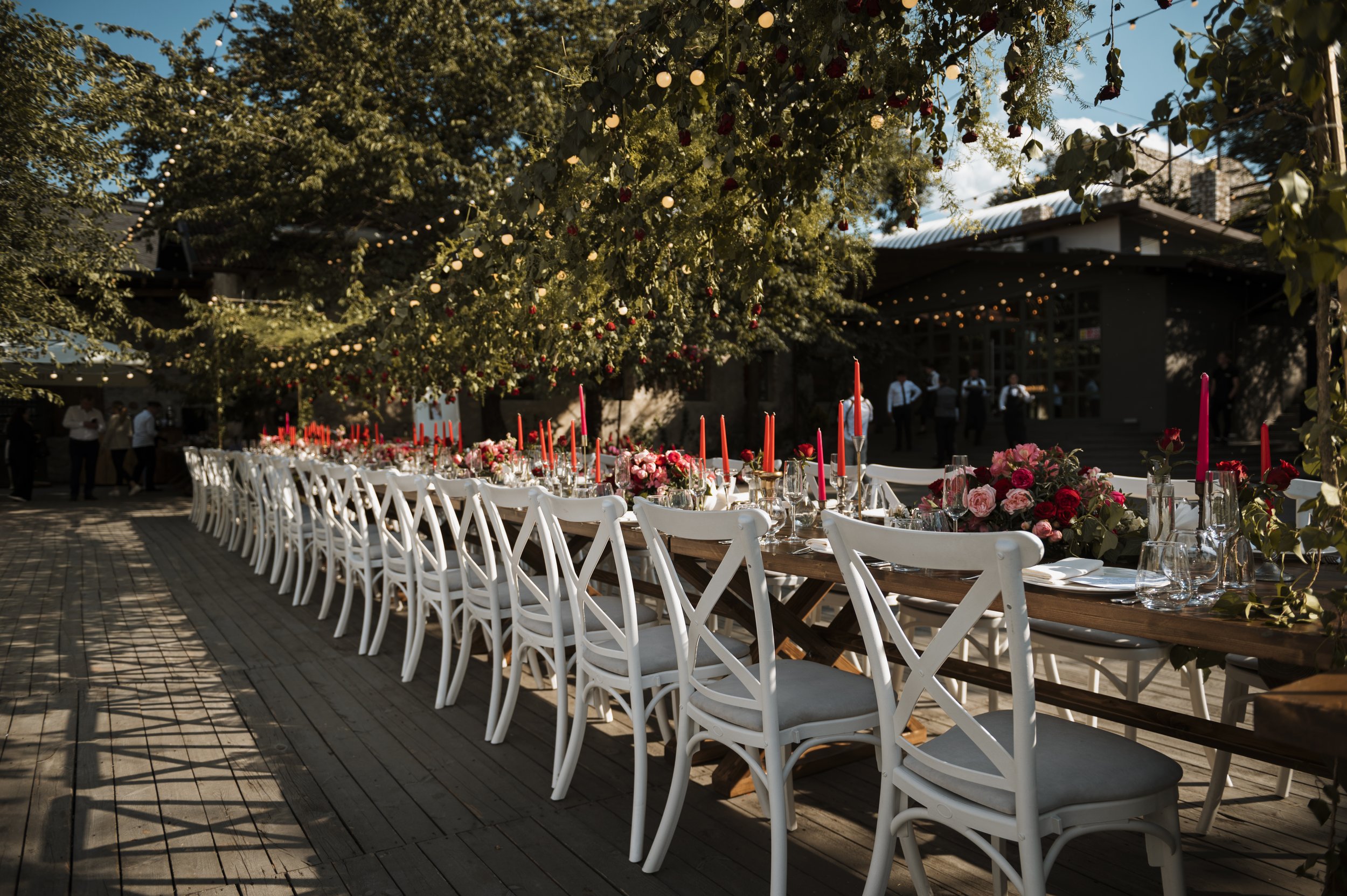When to book your wedding vendors
