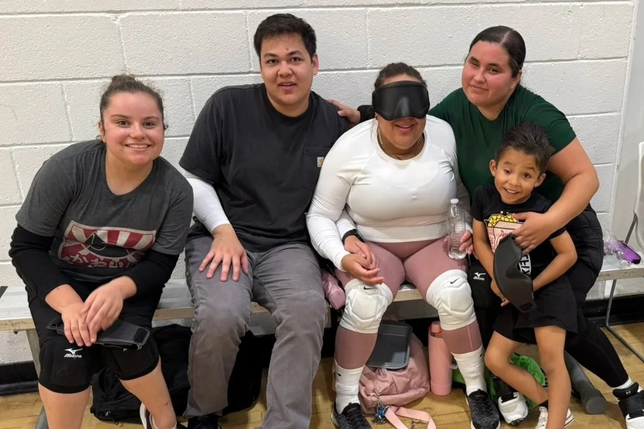 A picture from left to right of Constance, Lochlin, Abby, Dulce, and Dulce's son at practice.