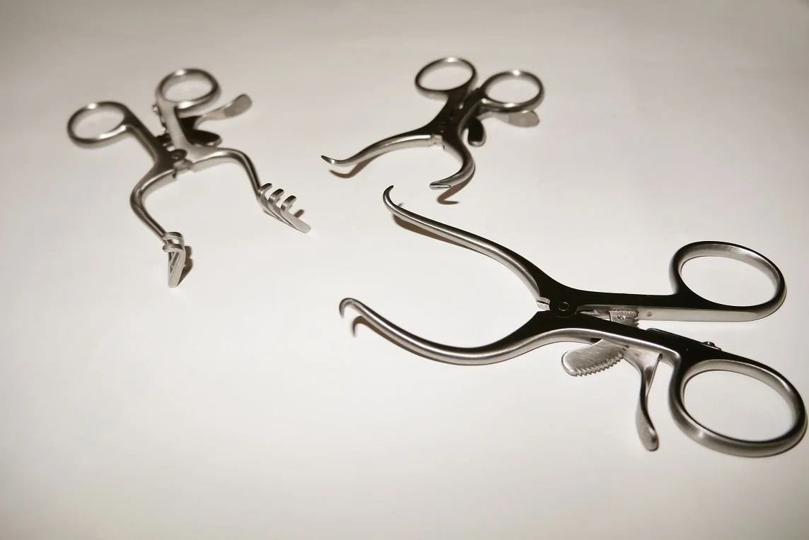 Gelpi Retractor & RETRACTORS.jpg