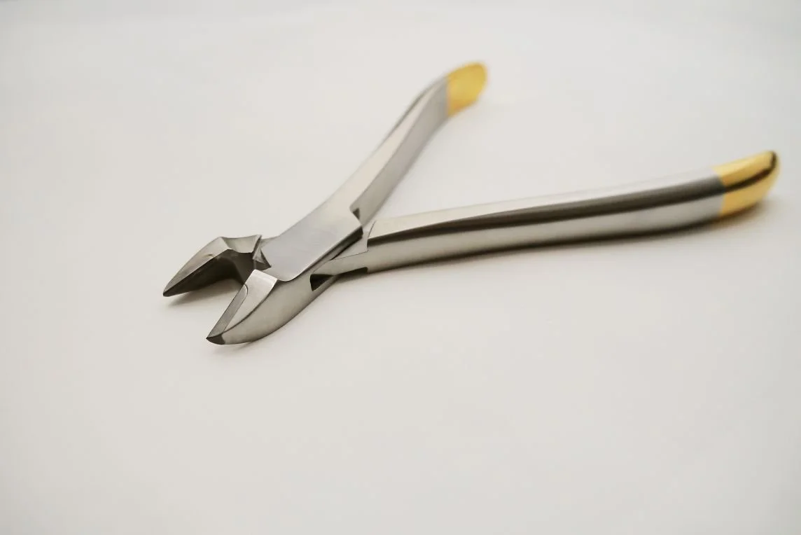 WIRE CUTTER.jpg