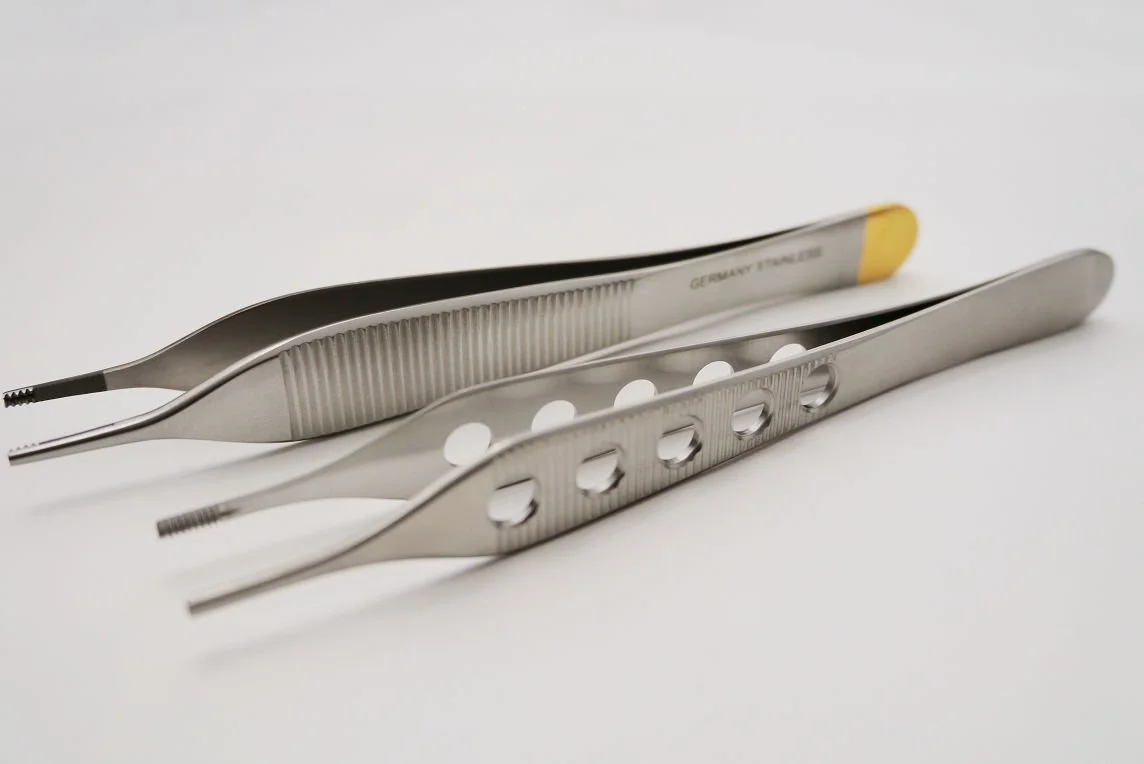 ADSON BROWN forceps tc.jpg