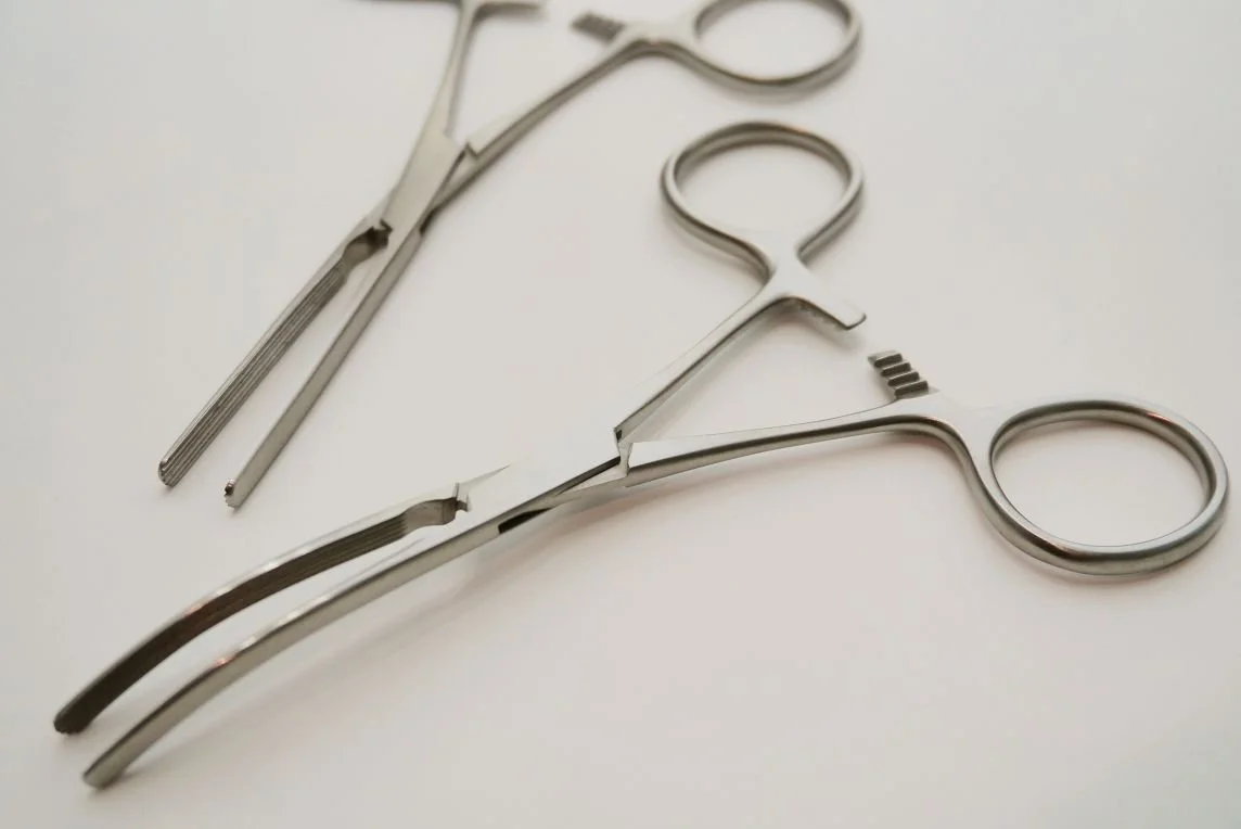 INTESTINAL FORCEPS.jpg