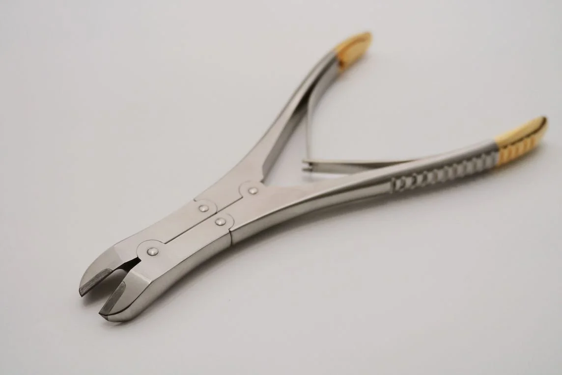 PIN CUTTER.jpg