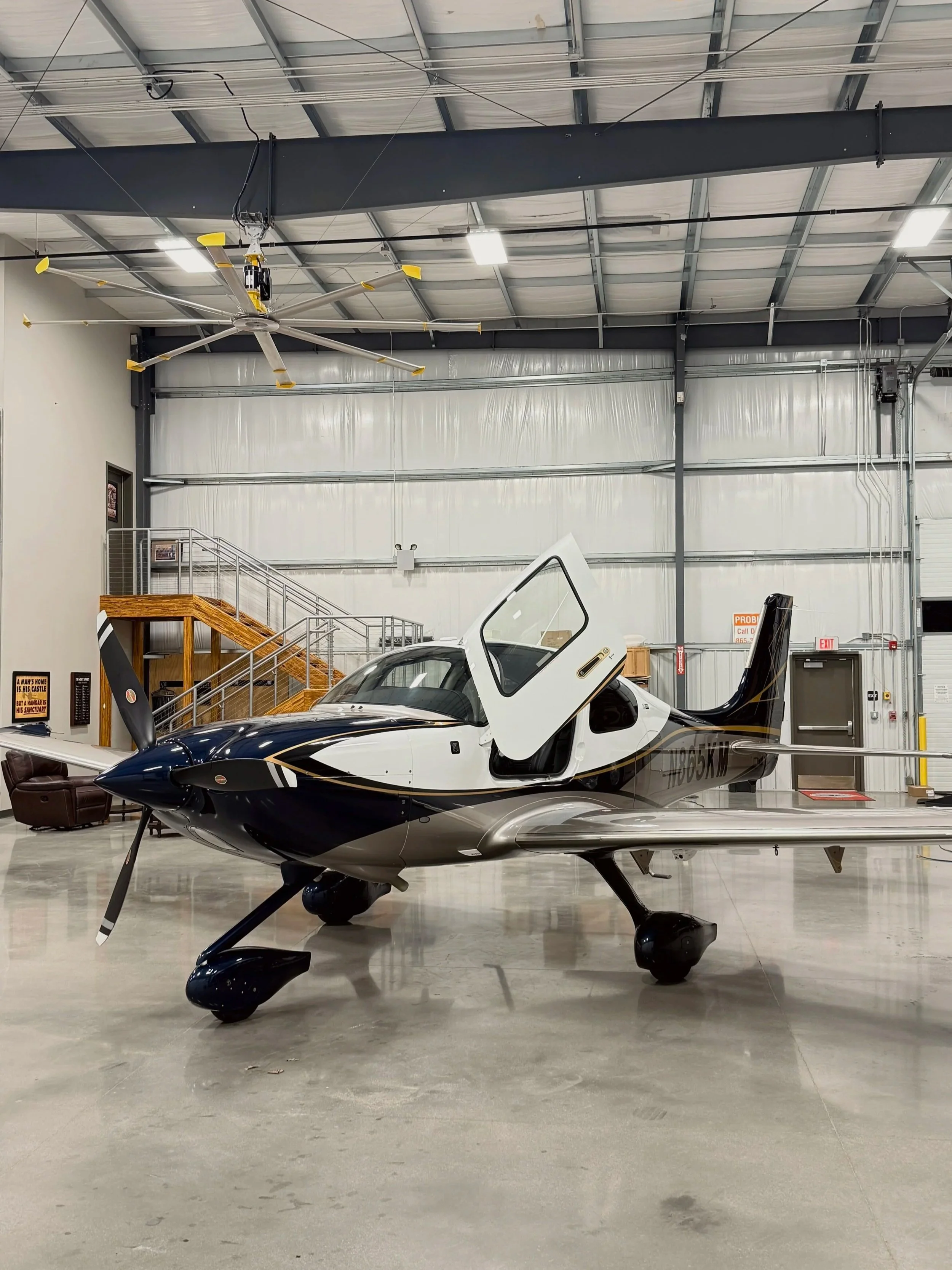 Professional Aircraft Detailing Knoxville TN | Launchpoint