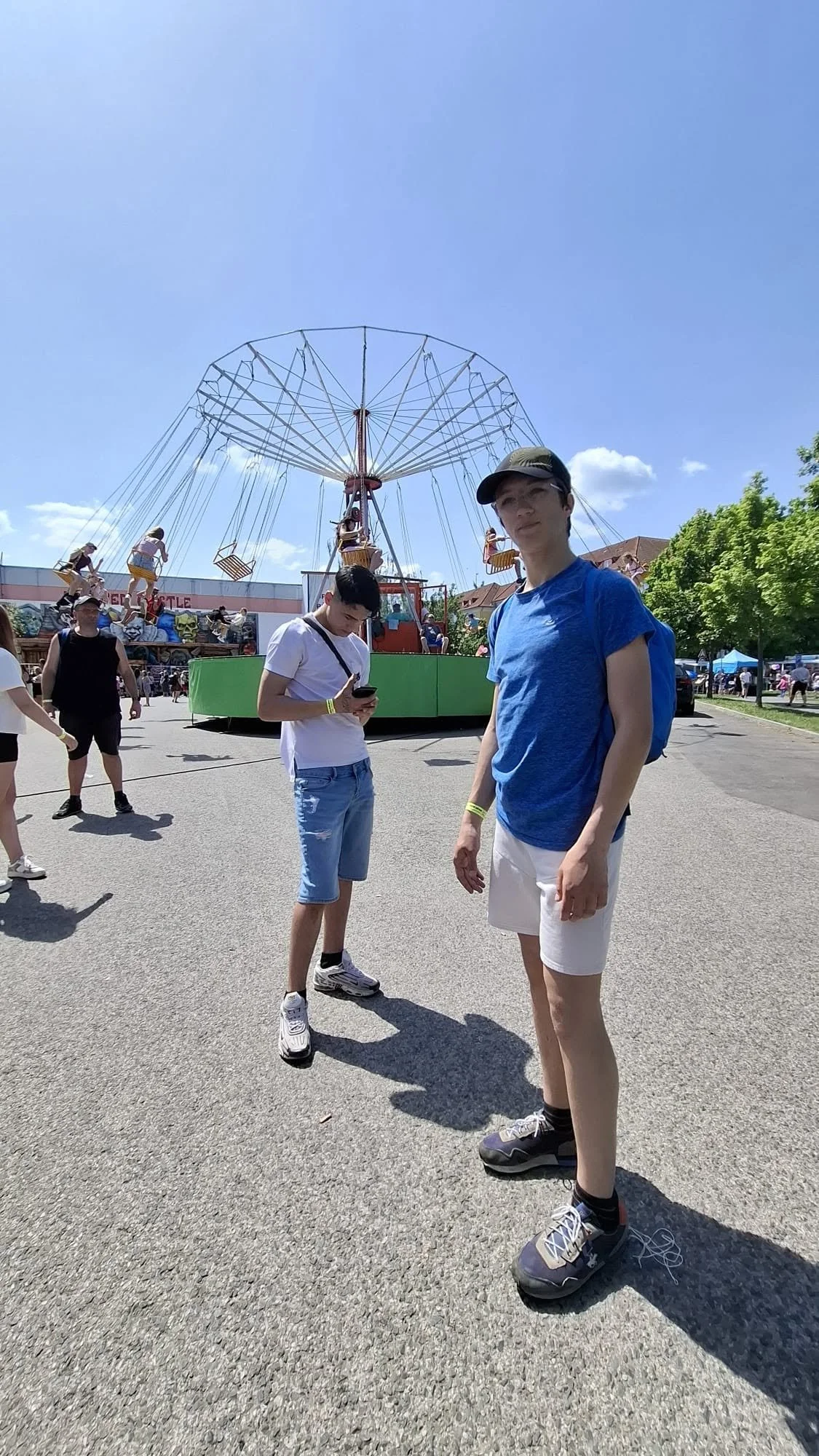 714571799_1576450490940471_3232405503059134167_n.jpg