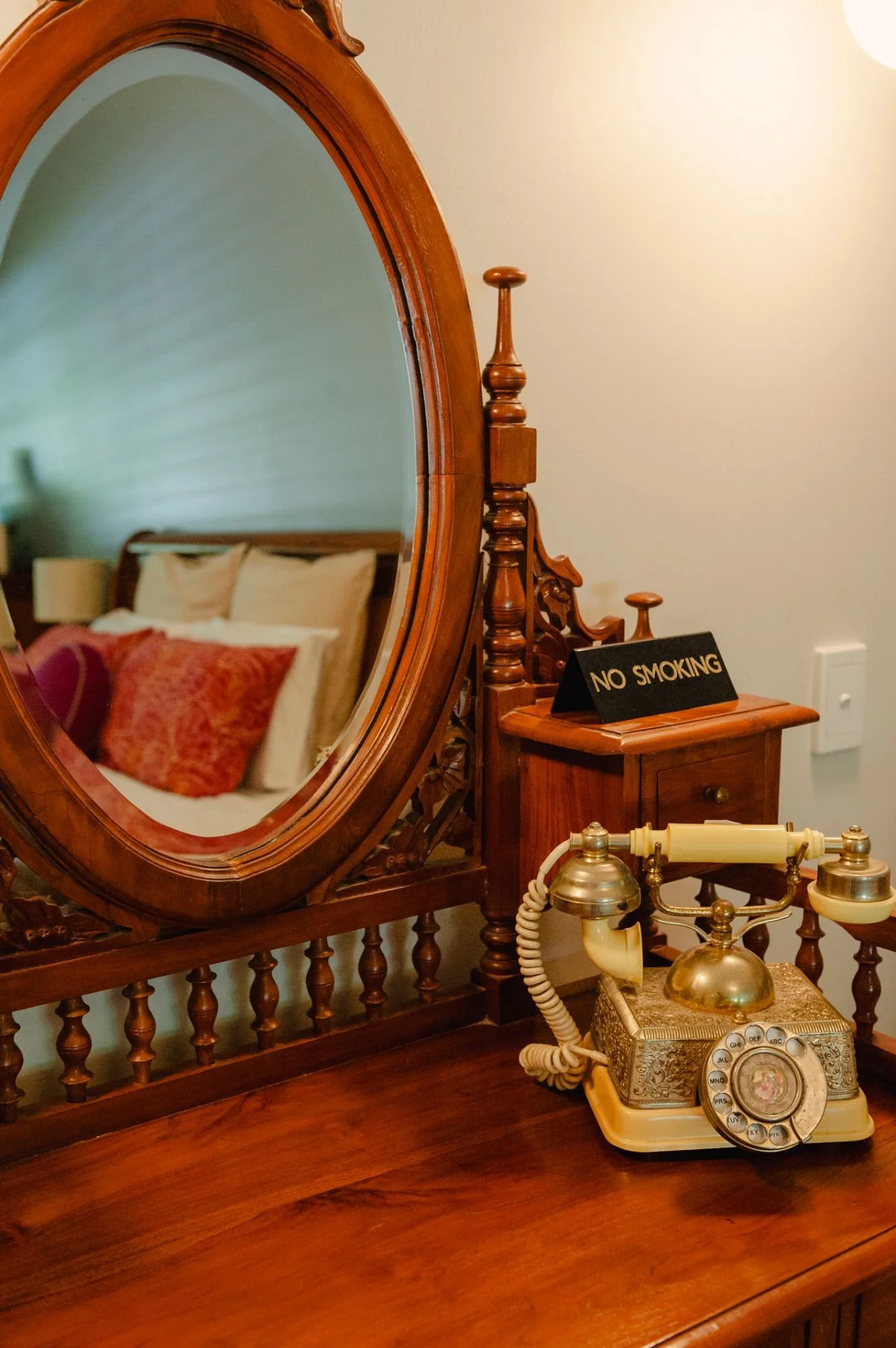 Antique furniture at Lanterns Retreat