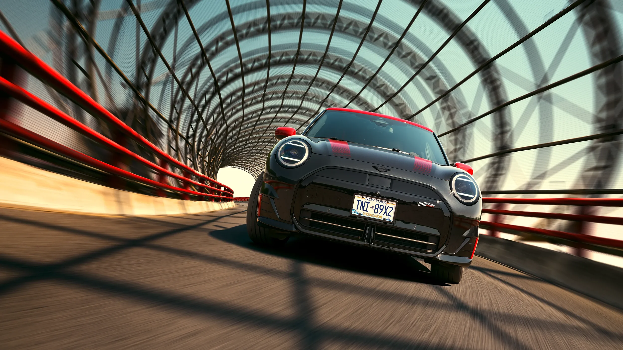 mini-JCW-familyshot-wide.webp
