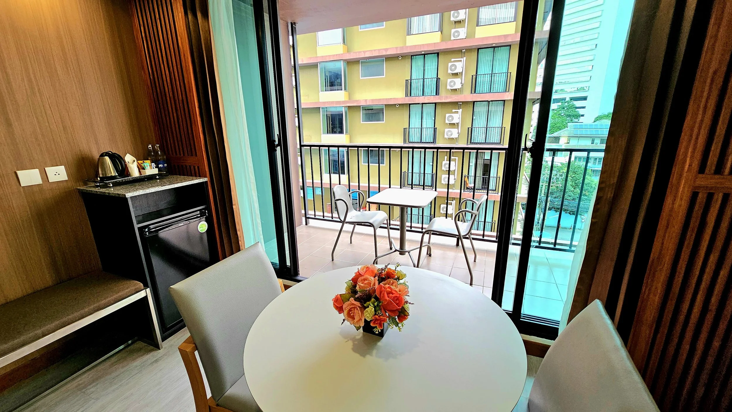 Deluxe King with Balcony