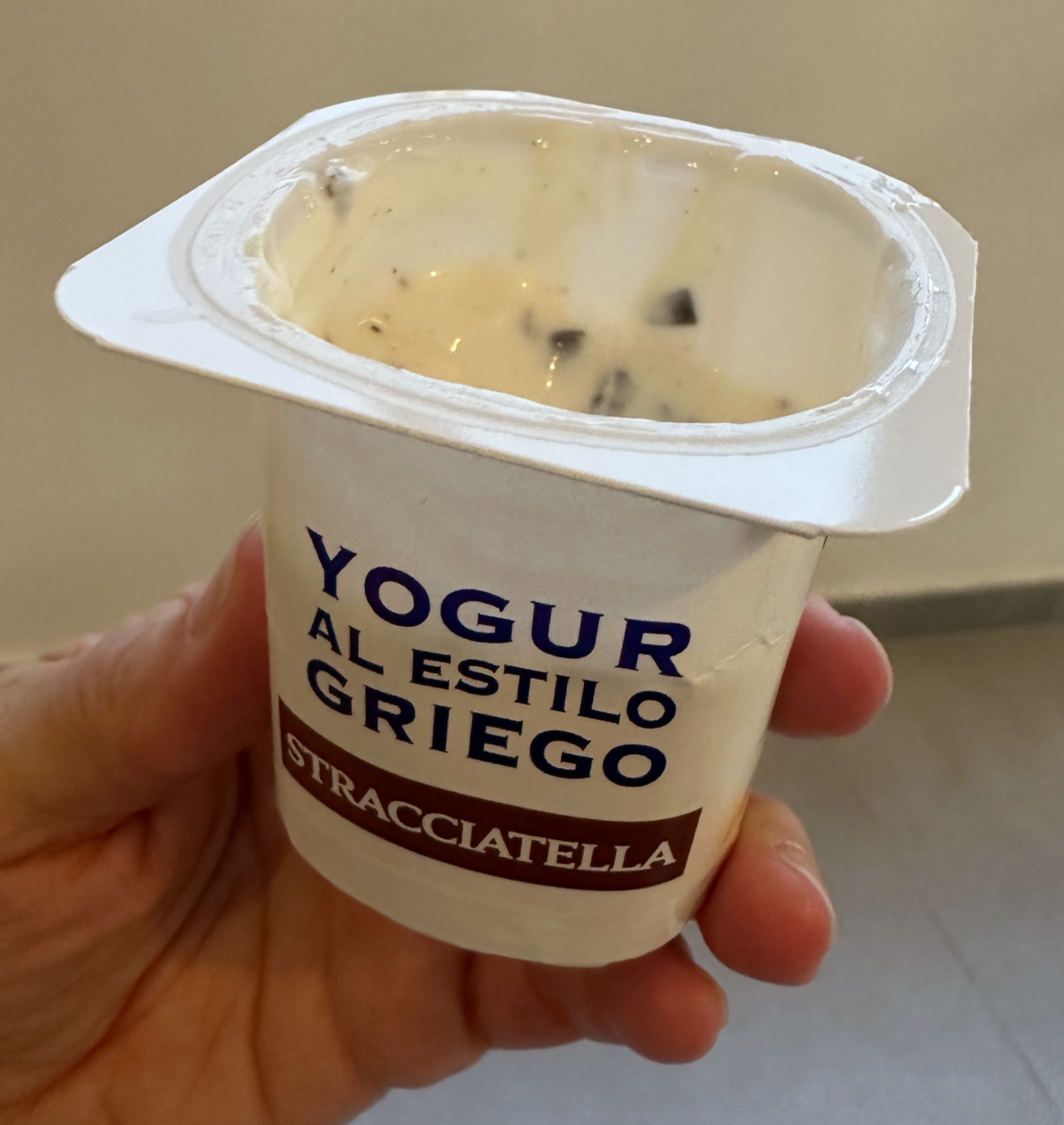 Straciatella Greek Yogurt! Yes, please, and thank you!