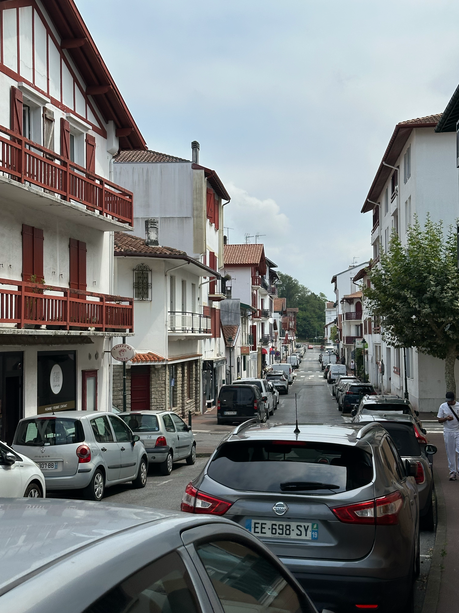 After lunch, we headed back to our car parked in a local neighborhood. Off to the next adventure!