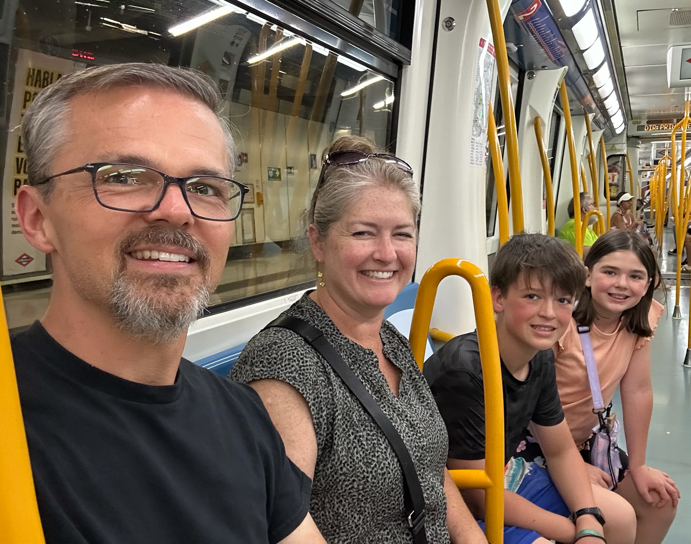 A more relaxed (and mostly empty) Metro ride.