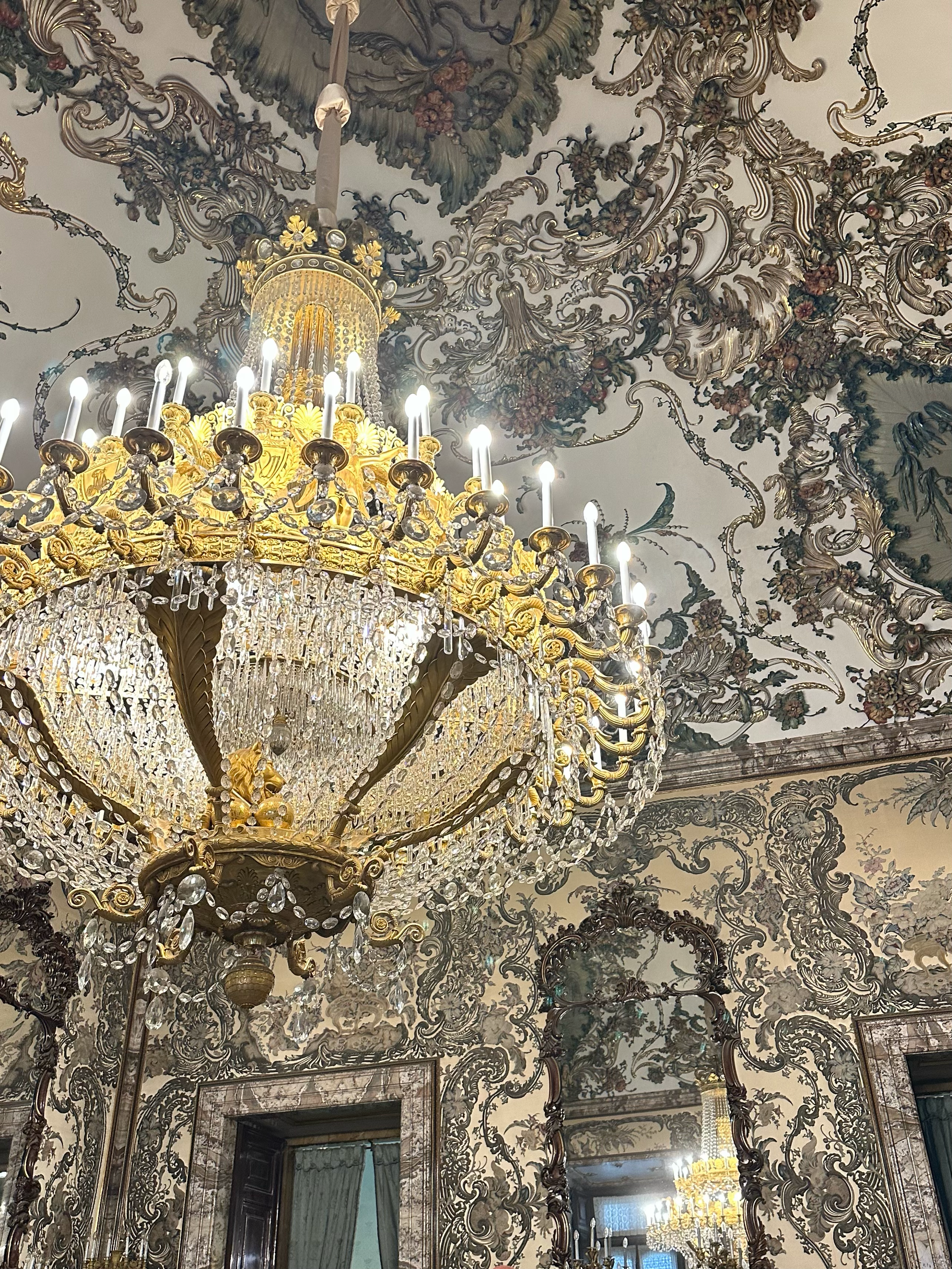 Another style chandelier and ceiling.  