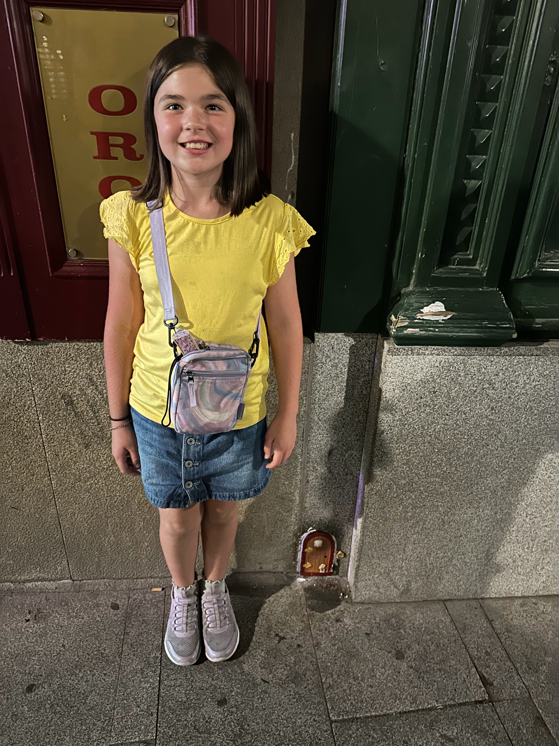 Ratón Perez is the Spanish version of the tooth fairy.  The tale of Ratón Perez was made up by a royal advisor when King Alfonso XIII was a child.  The story of the mouse spread and has become part of common folklore.  There is a Ratón Perez museum i