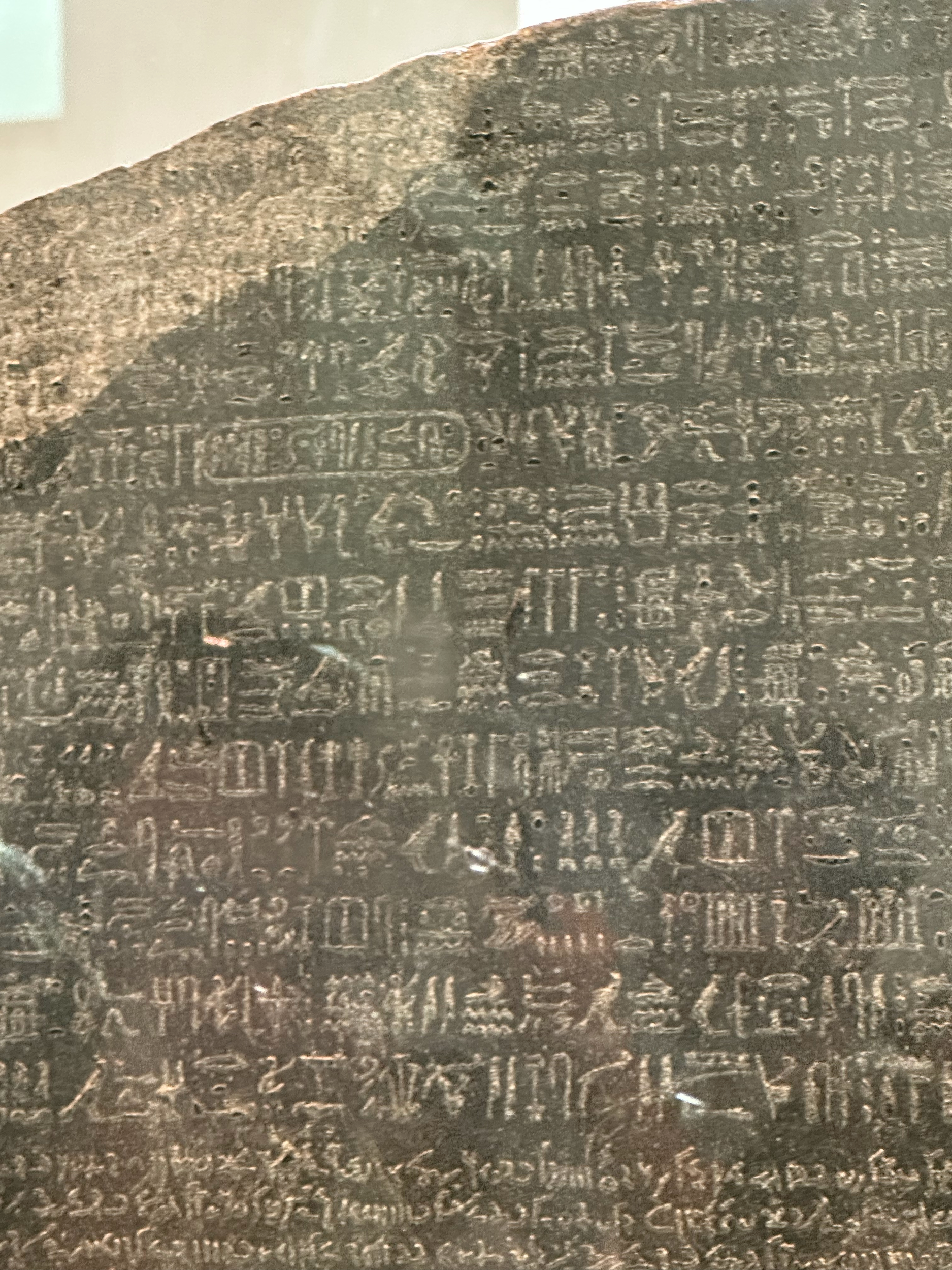 A closer view of the hieroglyphics.