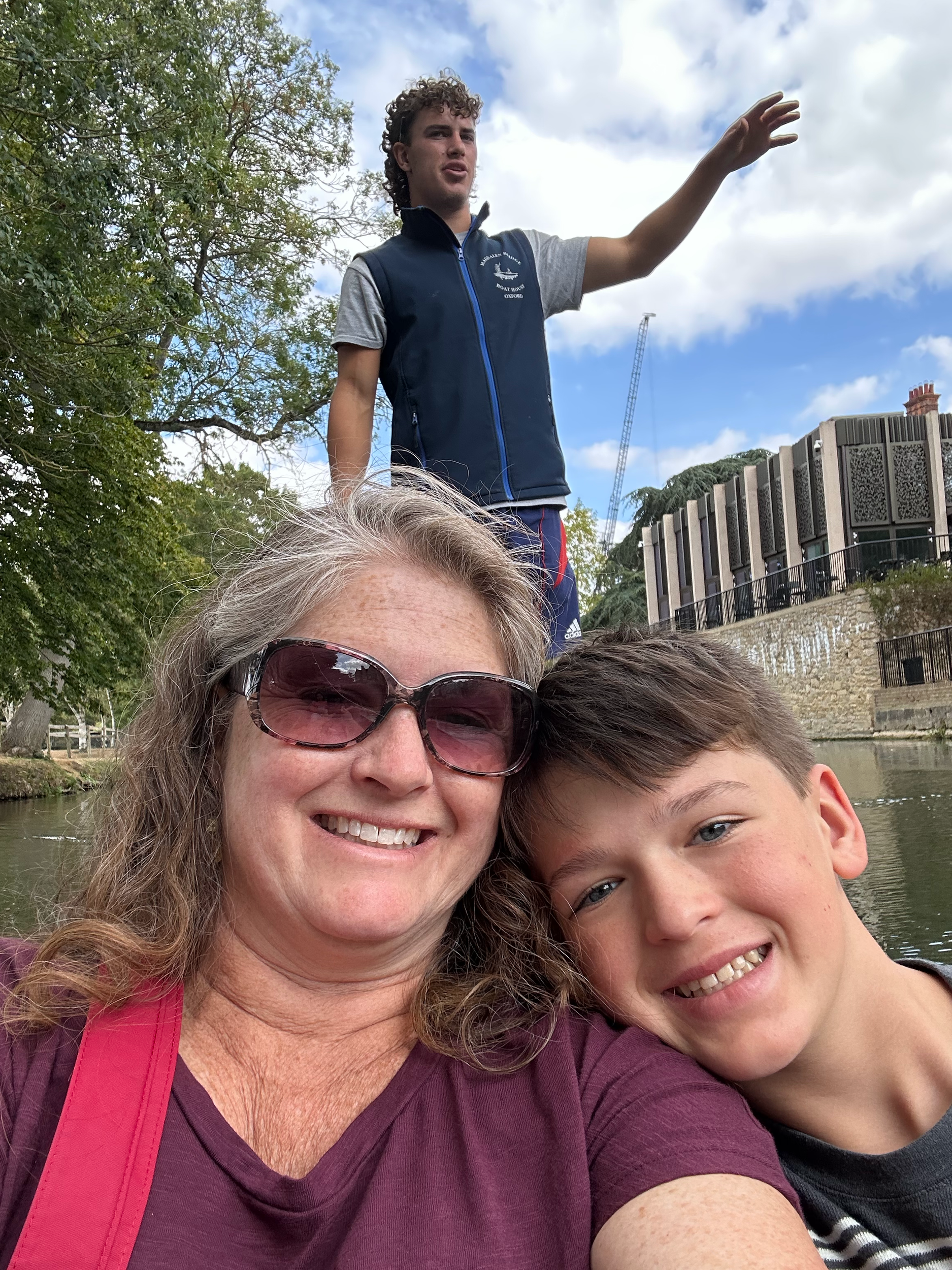 Our punting guide in the background explaining something about the colleges.