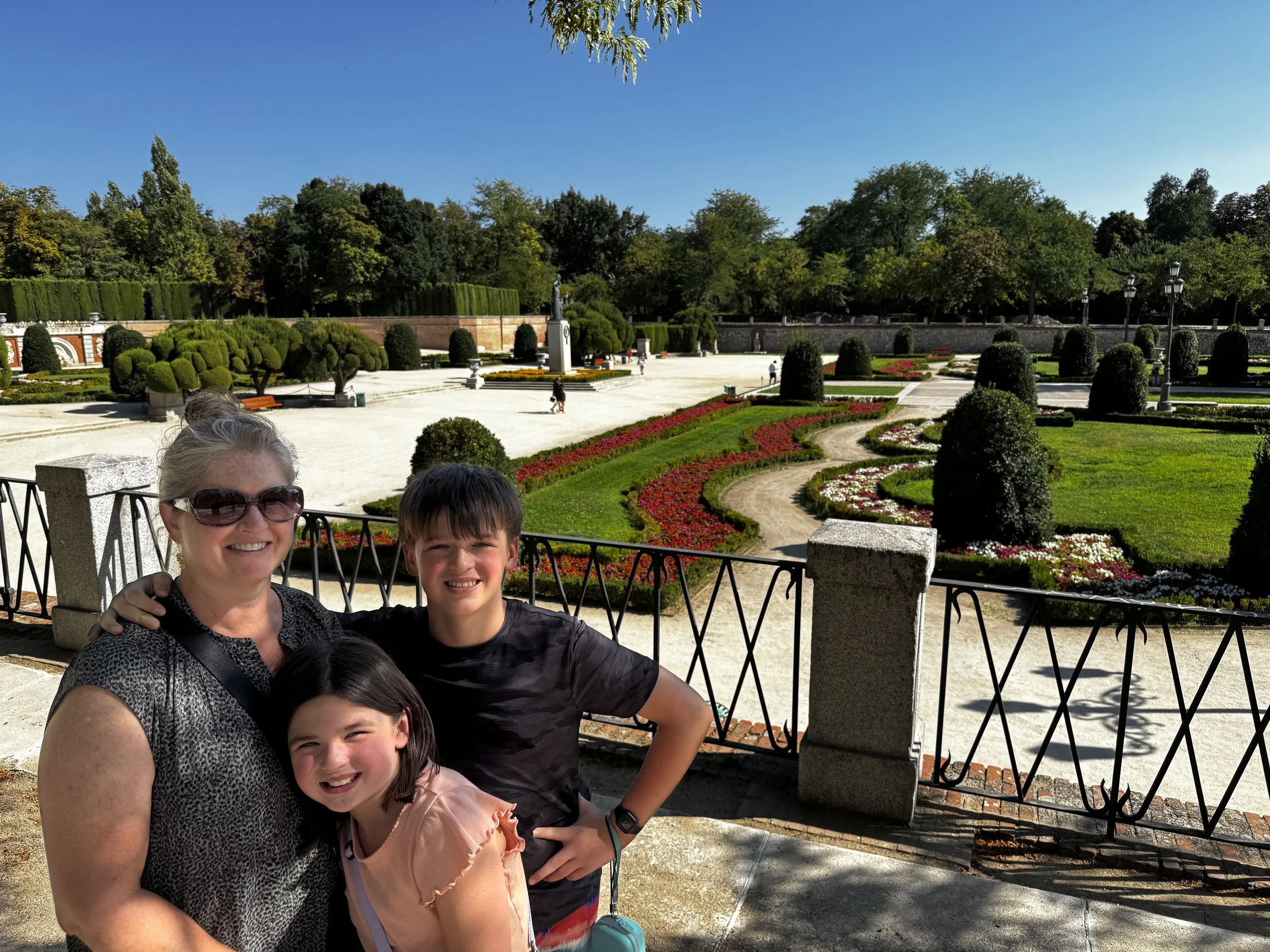 The park is filled with all sorts of different gardens. Here, a very inticately designed pattern with flowers and shrubbery.