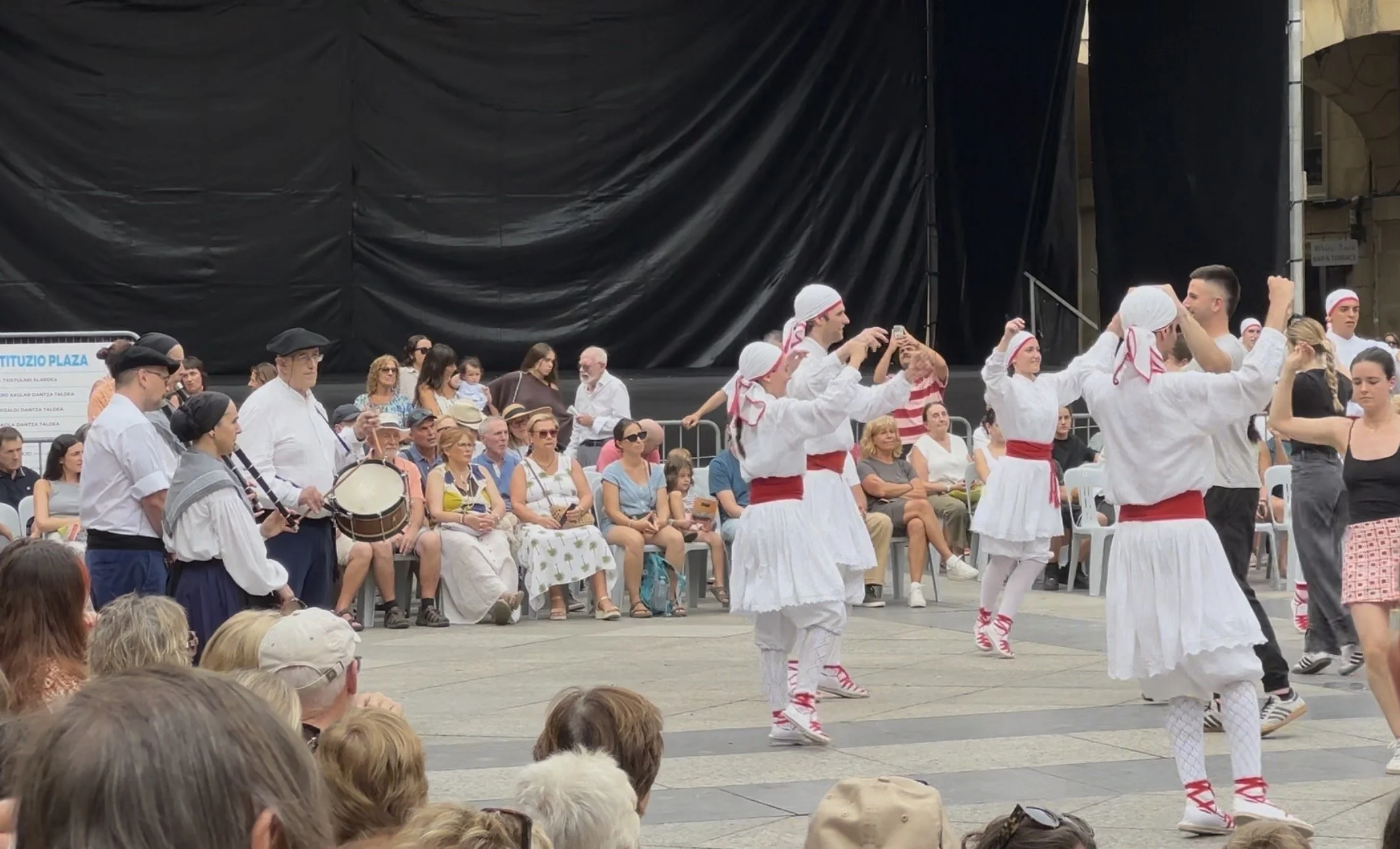 We happened to be in San Sebastian on the last day of the "Semana Grande," a week long celebration of Basque culture with dancing, music, sports, and food.  Our guide was so excited that we came upon a group performing a traditional Mutxiko dance, wh