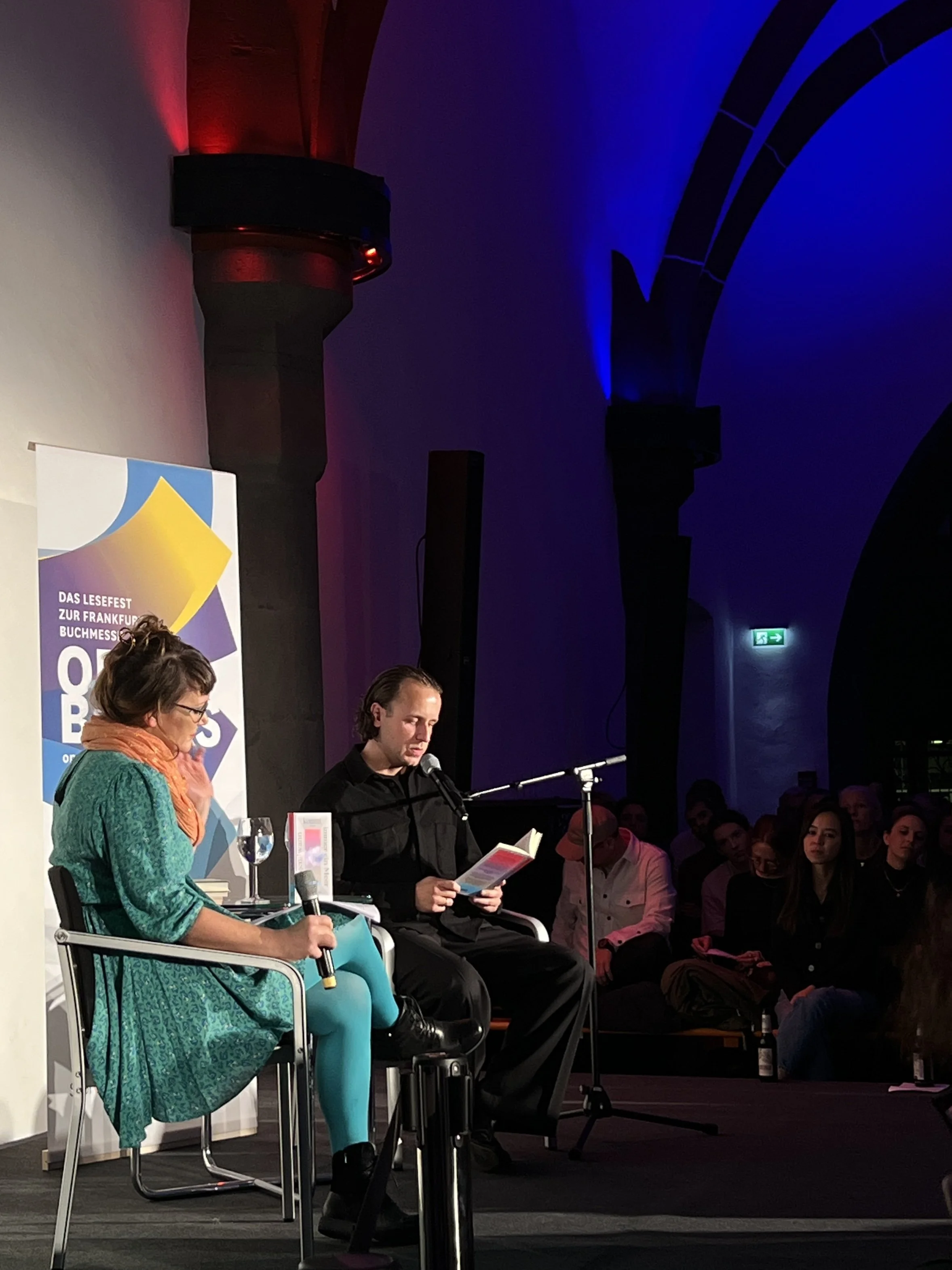 Nils Langhans bei Open Books im Rahmen der Frankfurter Buchmesse 2025