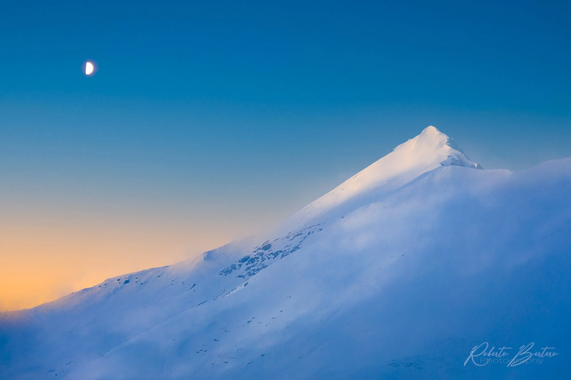 Mountain Minimalism.jpg