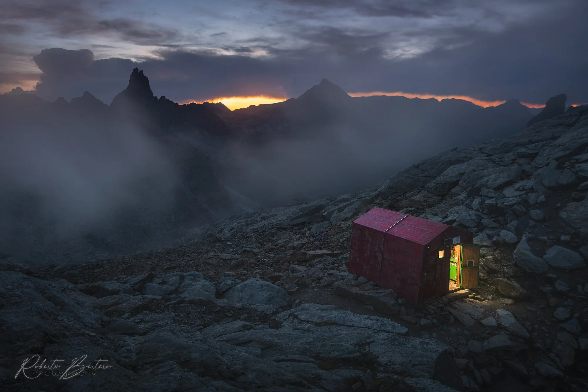 Blais Bivouac by Night