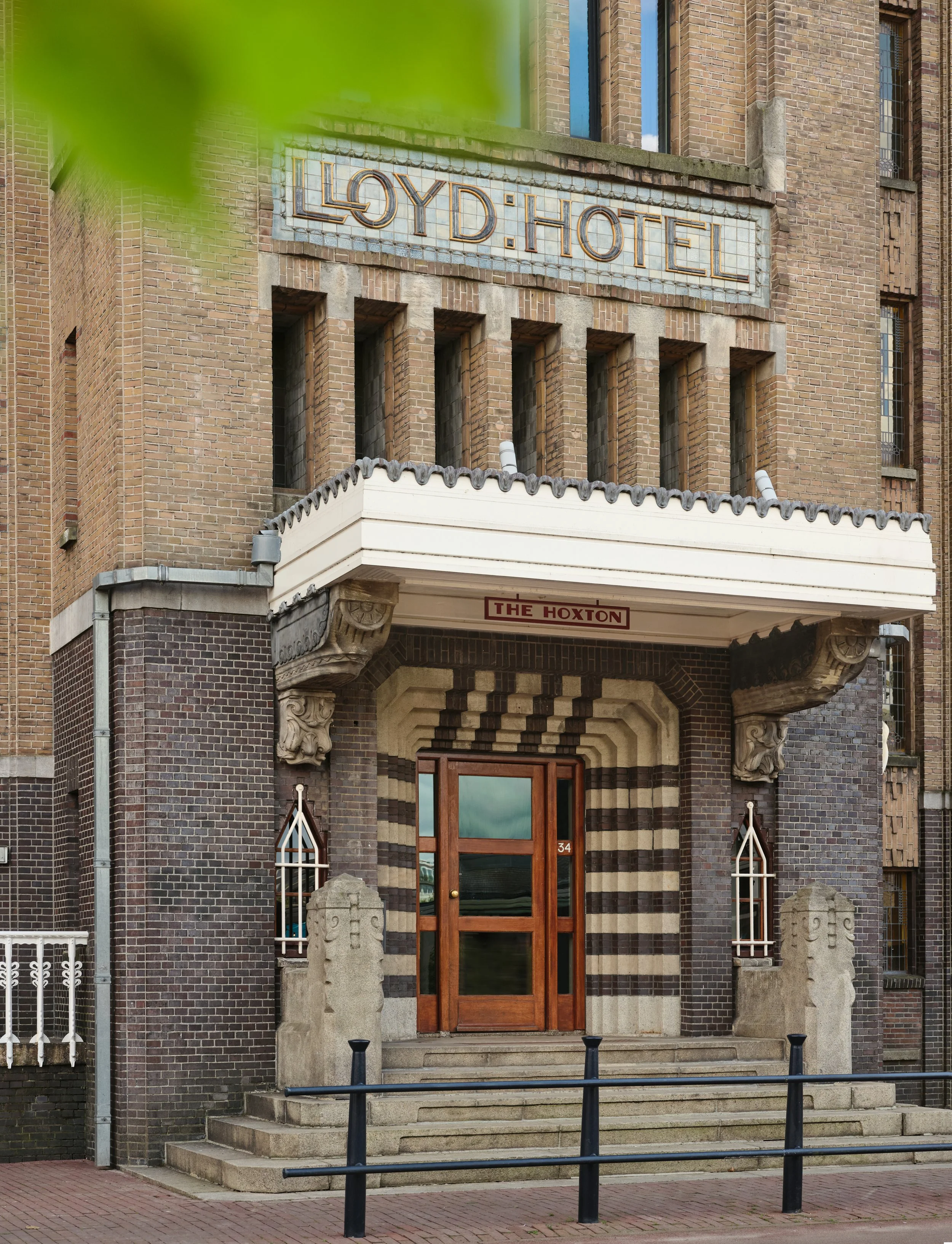 Lloyd Hotel - Hoxton
©Nicemakers