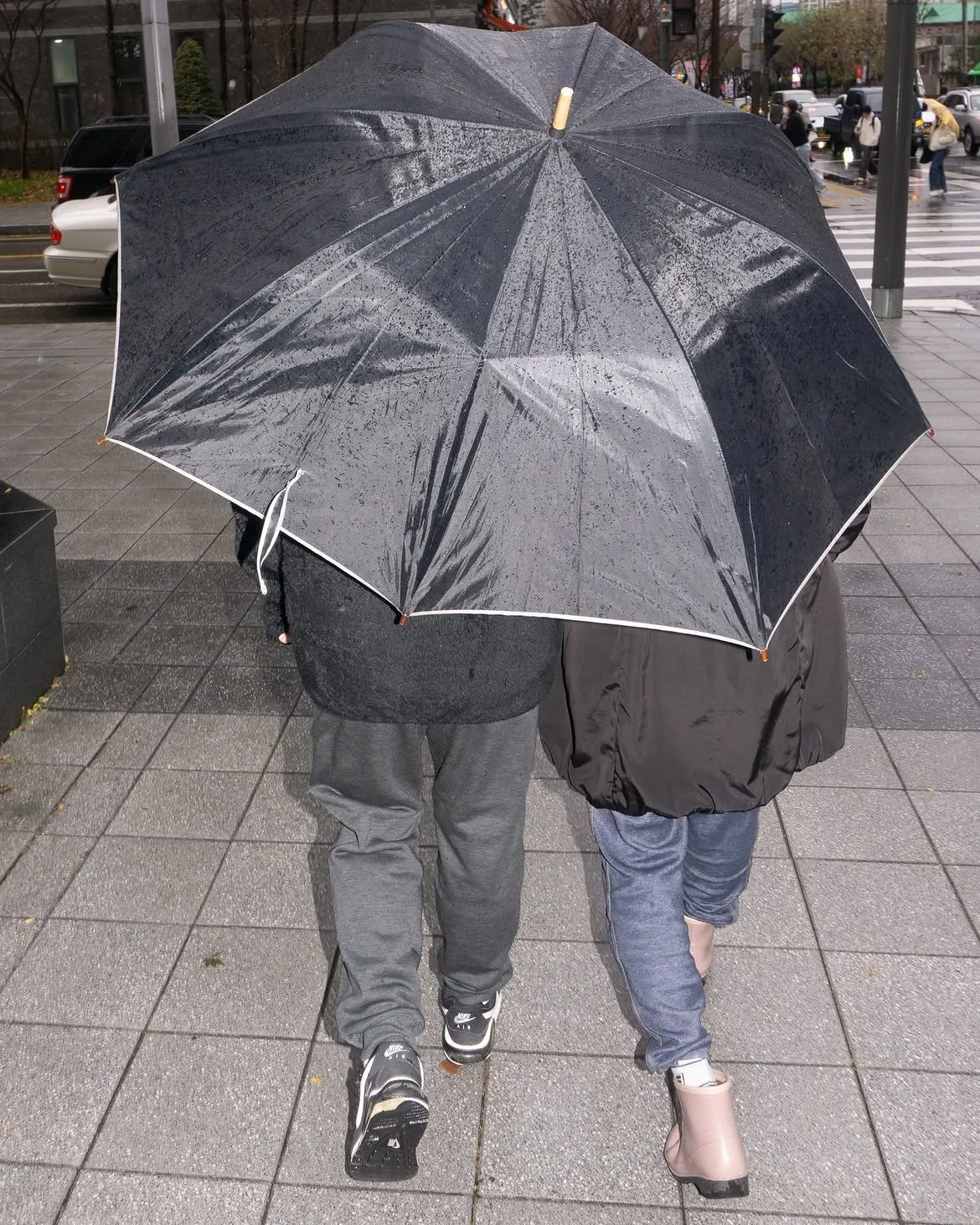 ⛈.jpg