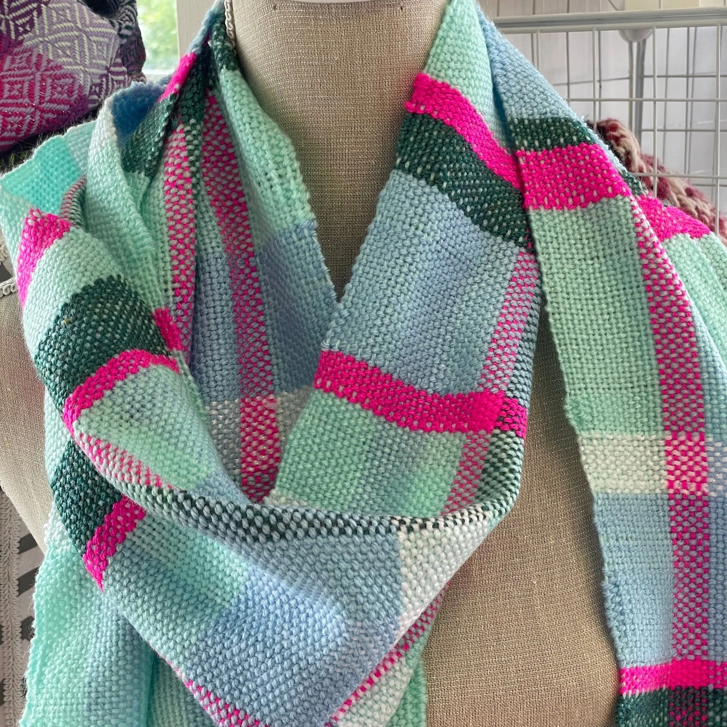 pink+handwoven+scarf.jpg