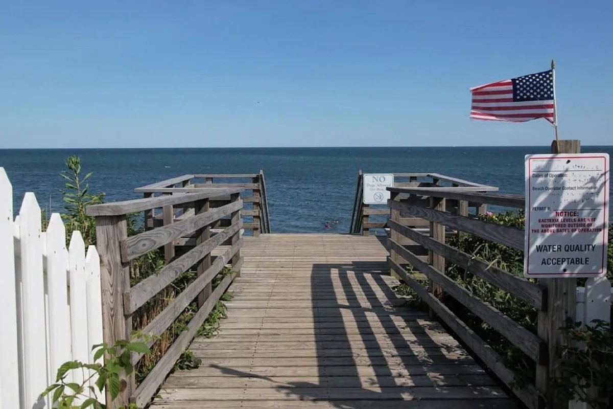 Maushop beach