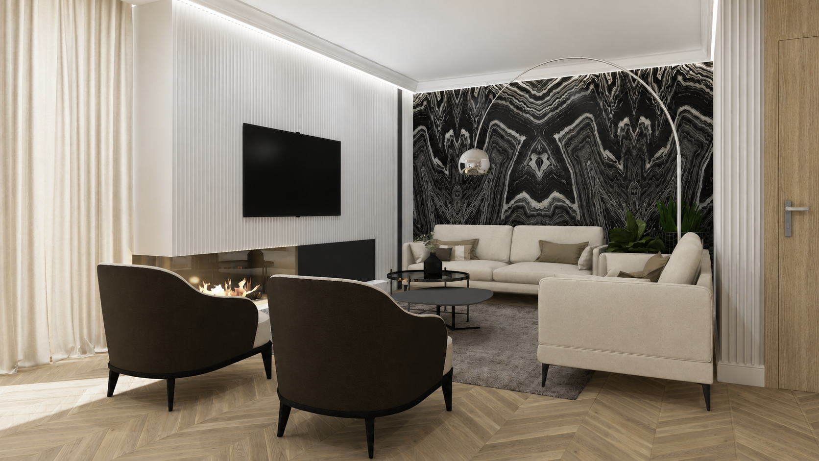 Elegancki salon z jasnymi sofami, kominkiem i wyrazistą czarno-białą ścianą z dekoracyjnego kamienia.