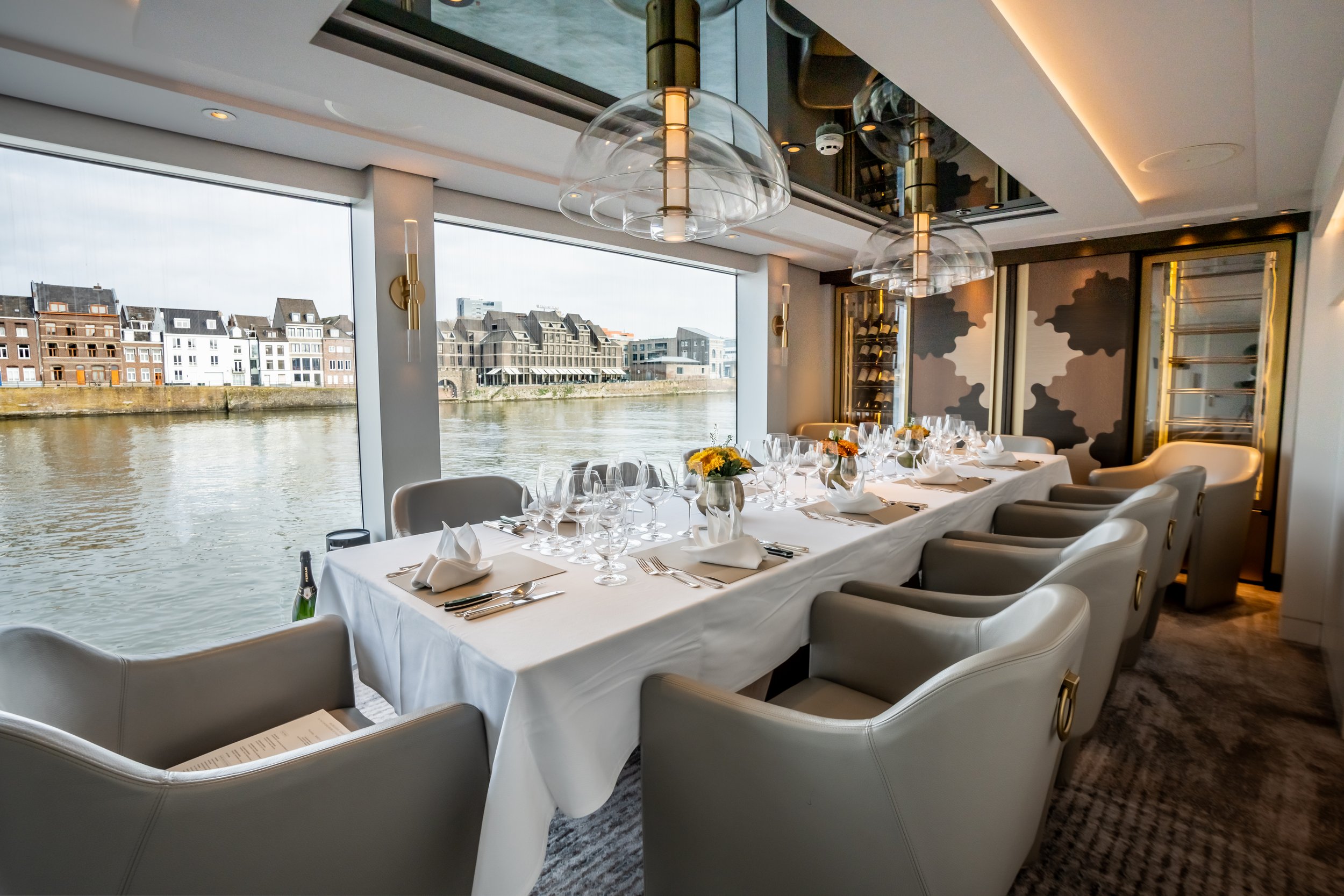 Riverside Luxury Cruises (15).jpg