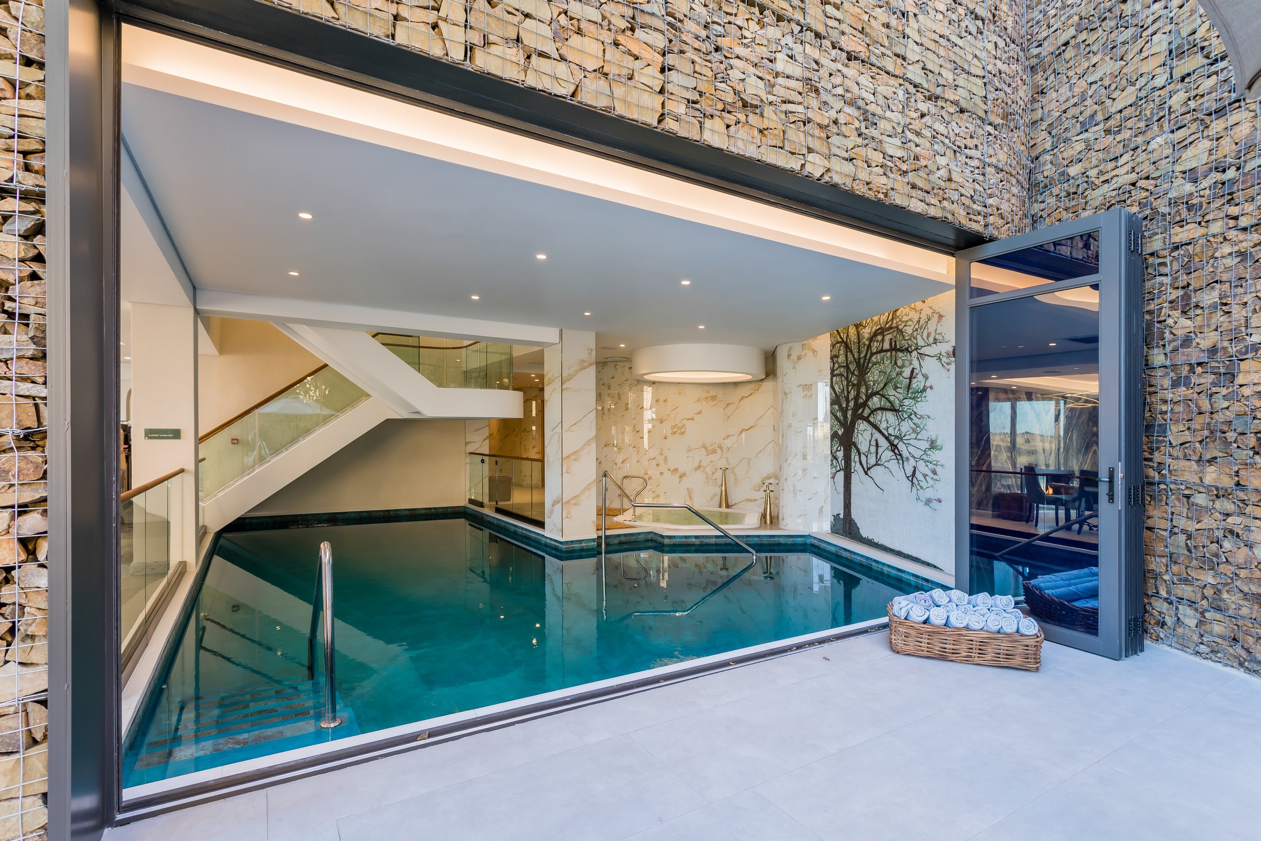 Saxon Spa Interior--7.jpg