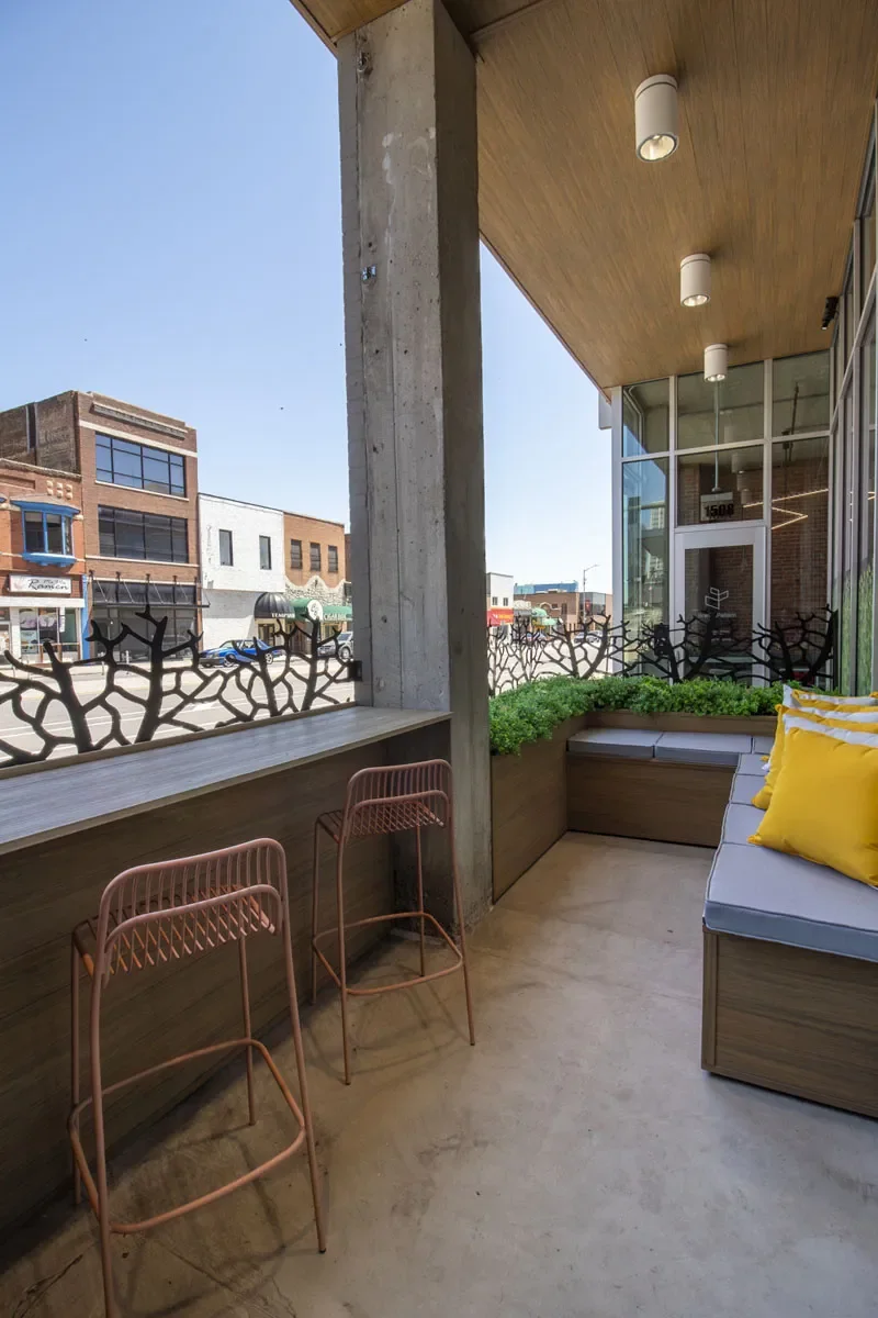 Outdoor work space