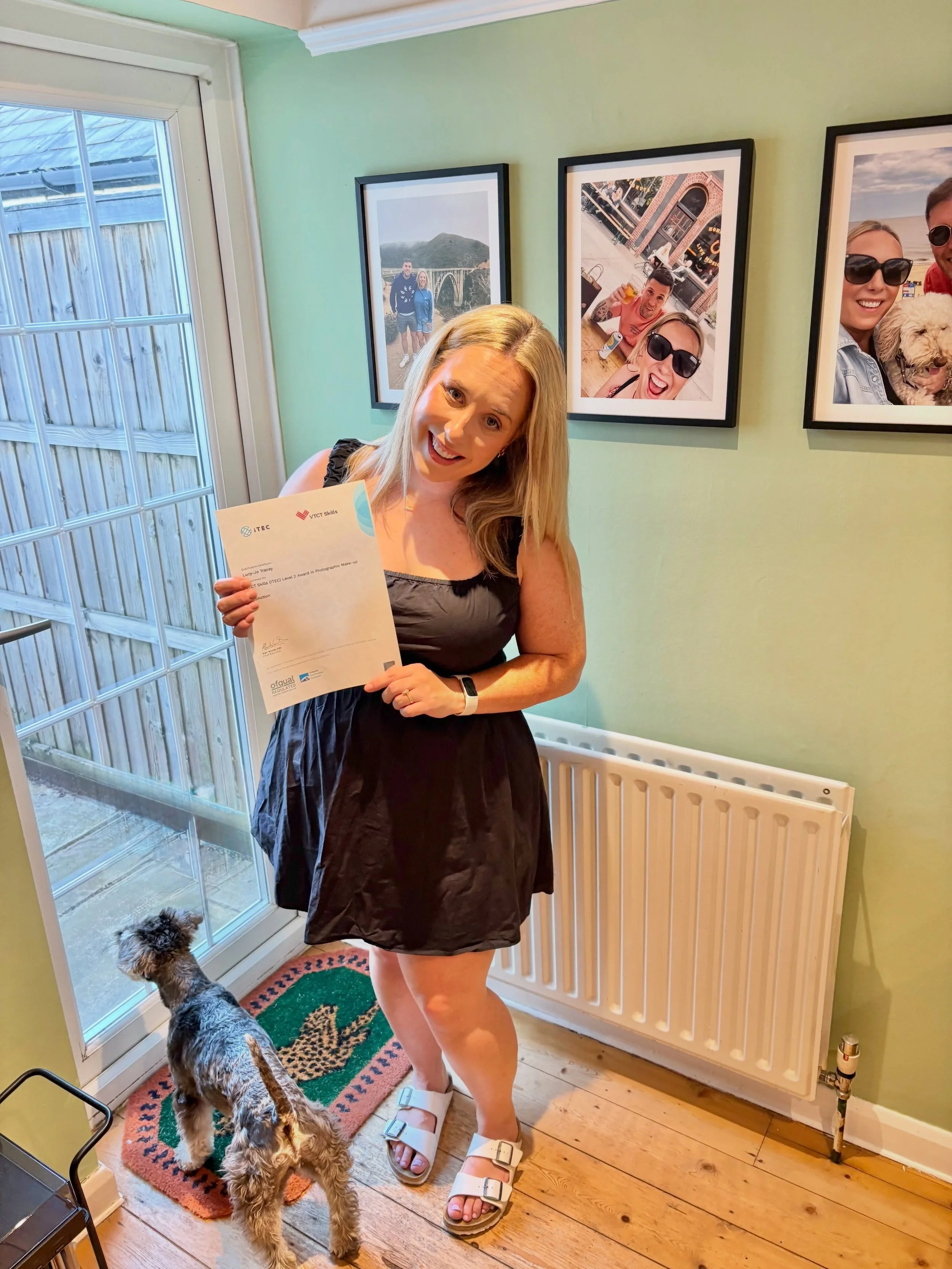 Qualified with ⭐️ DISTINCTION ⭐️

My own little results day! I&rsquo;m officially a qualified make-up artist 🤩 and have the certificate to prove it 🤓

2 weddings booked in September and website incoming&hellip;

#qualifiedmakeupartist #watfordmakeu
