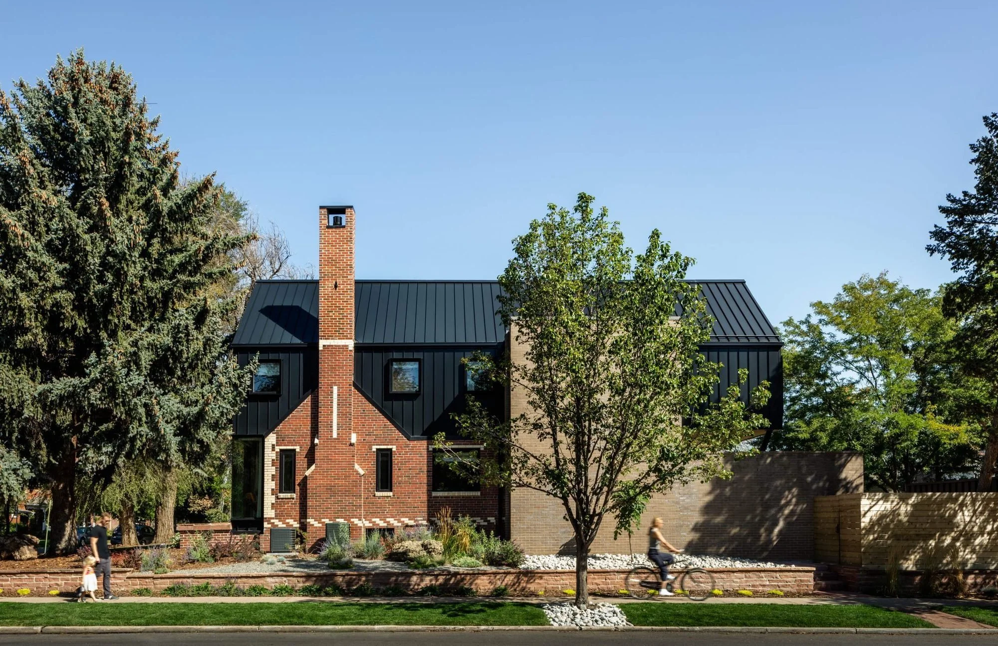 The new stair tower on the south elevation freed the main floor to open up.