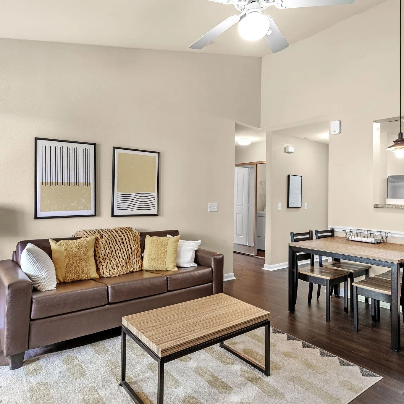 From individual leases to fully furnished living spaces, Campus Lodge Columbia makes off-campus living simple. Contact our team to reserve your space today! 

 #LeaseToday #CampusLodgeColumbia #StudentHousing #MizzouLife #ColumbiaMO